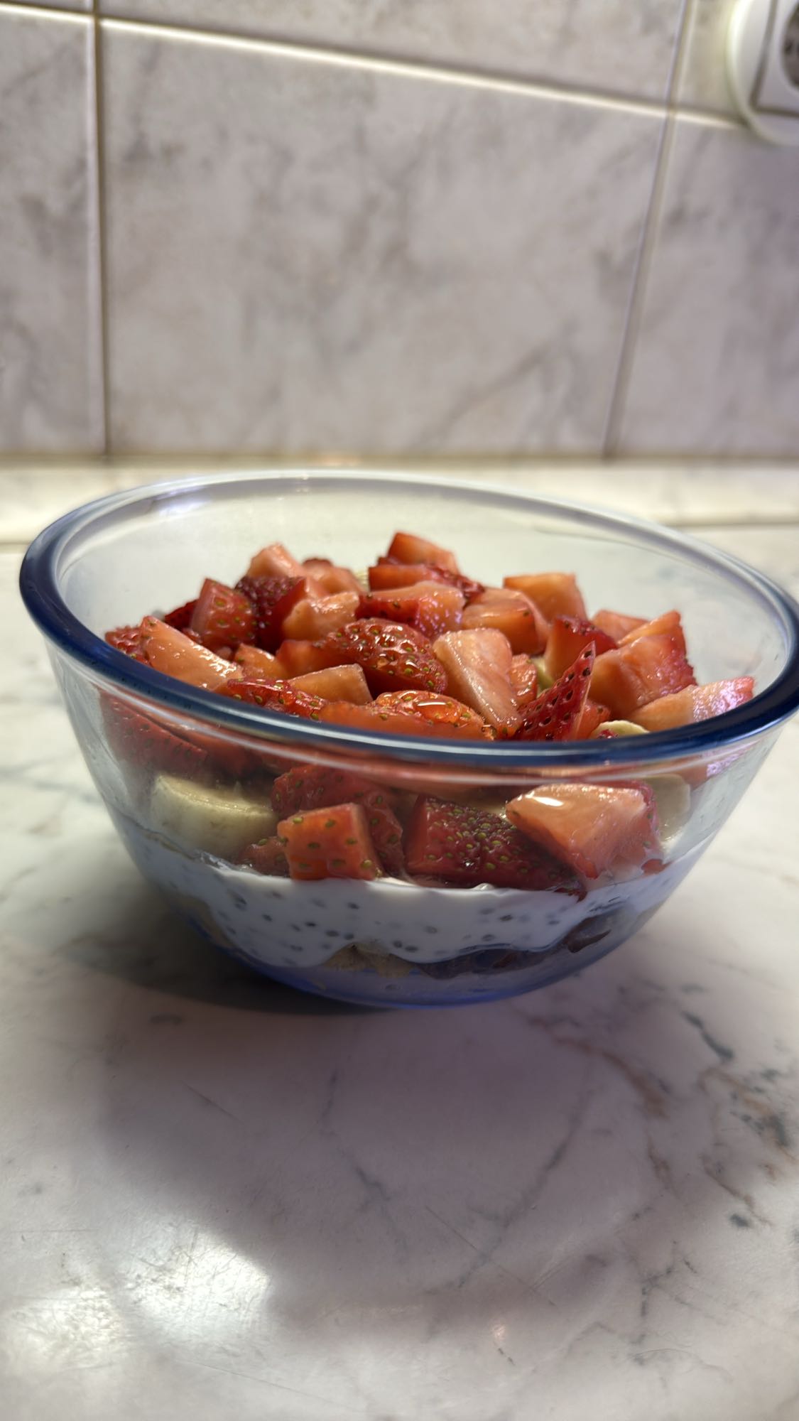 Strawberry Yogurt Bowl