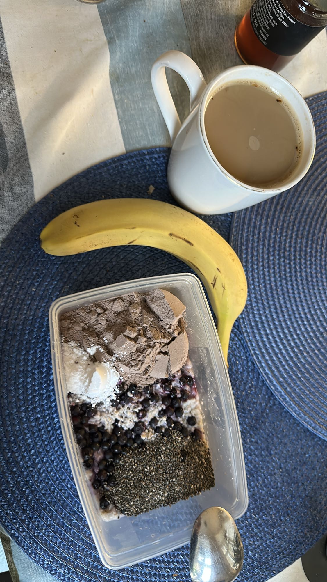 Proteinfrukost med kaffe
