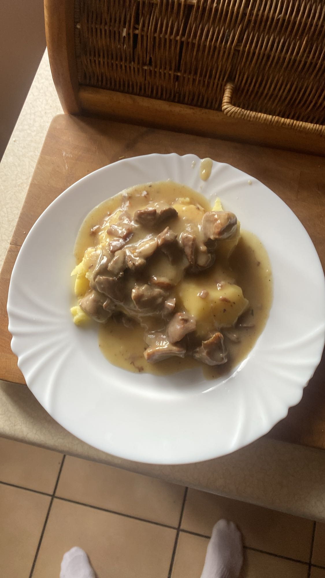 Gulasz z ziemniakami