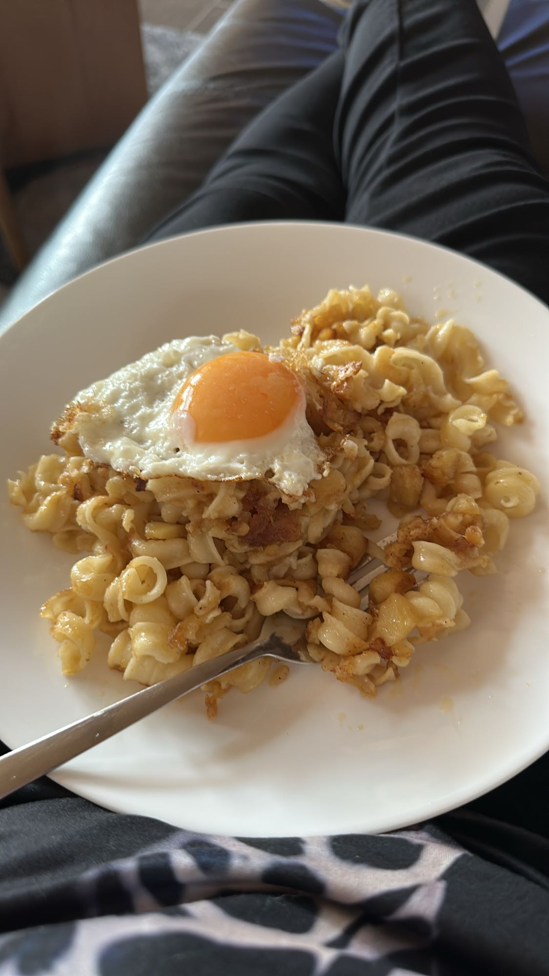 Gebratene Nudeln mit Ei