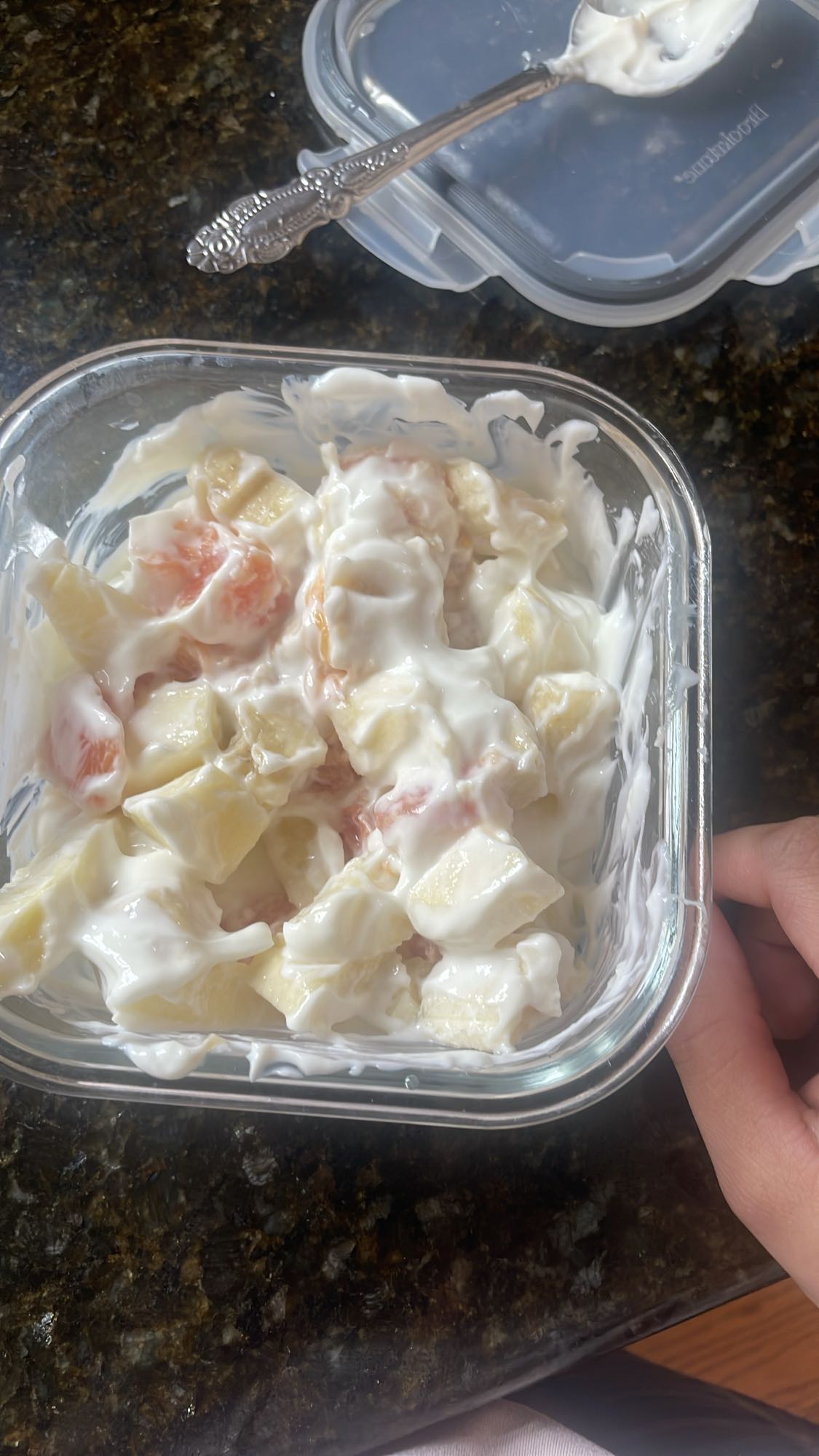 ensalada de frutas con yogur
