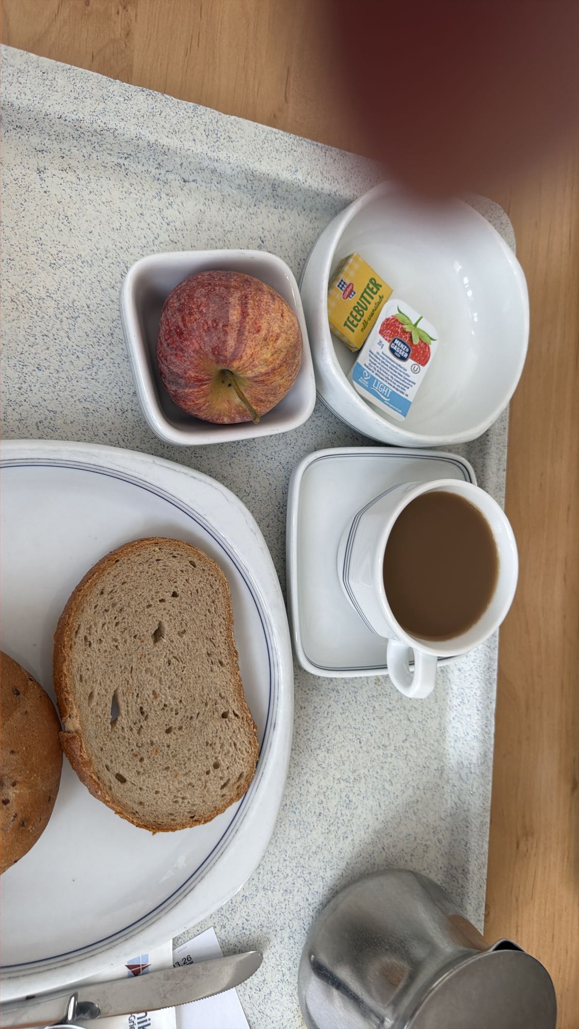 Frühstück Tablett