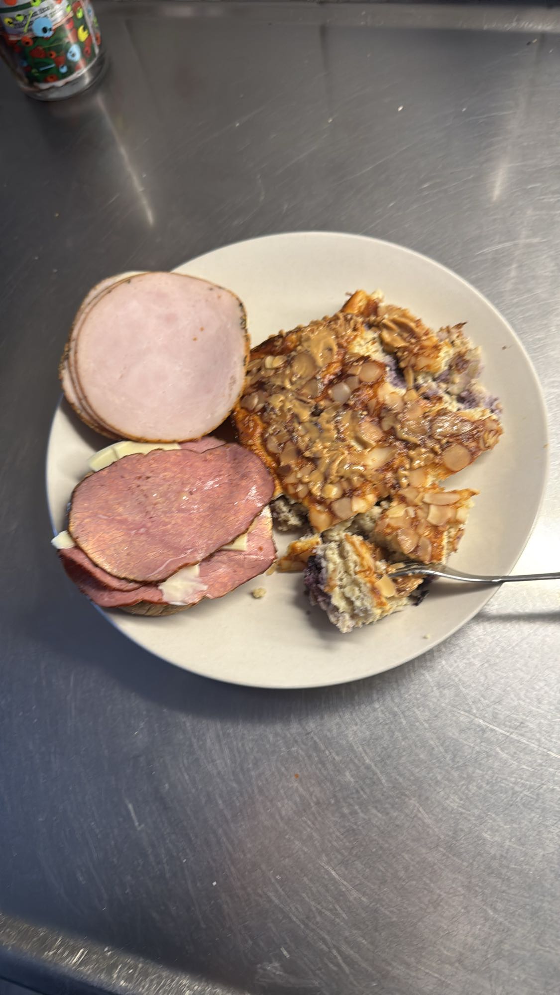 Smörgås och bärkaka
