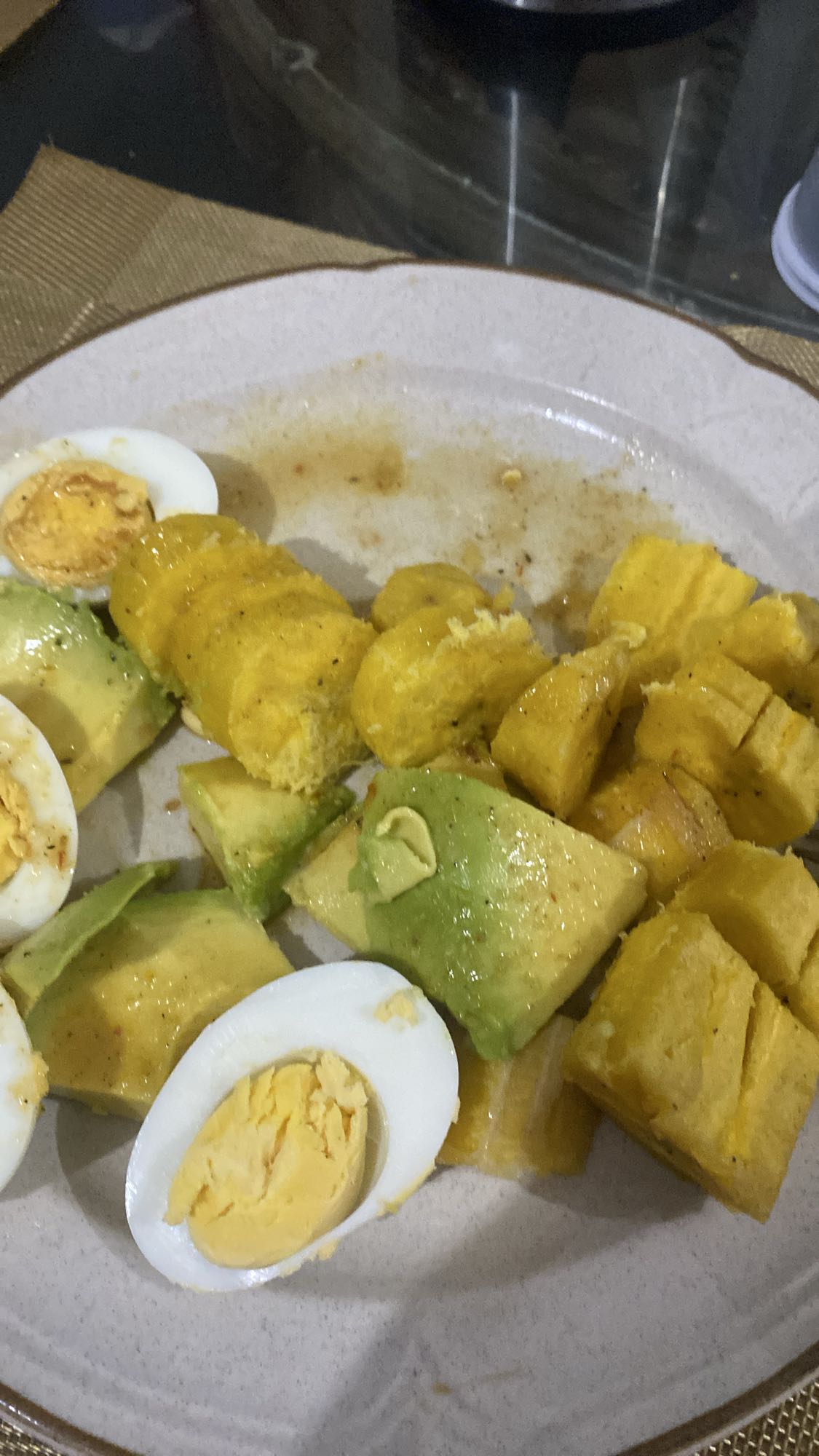 huevo, plátano y aguacate