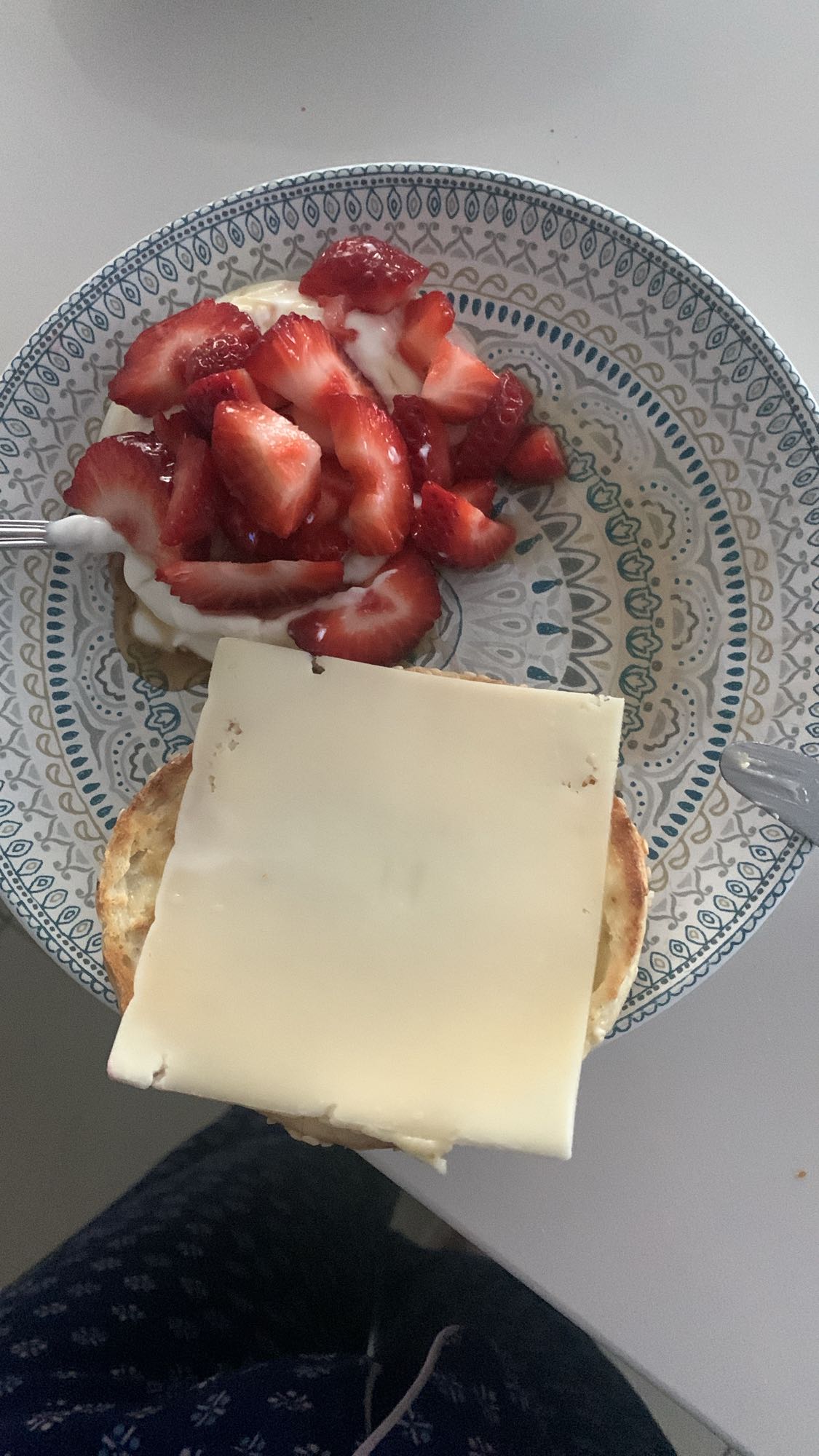 Petit-déjeuner fraise fromage