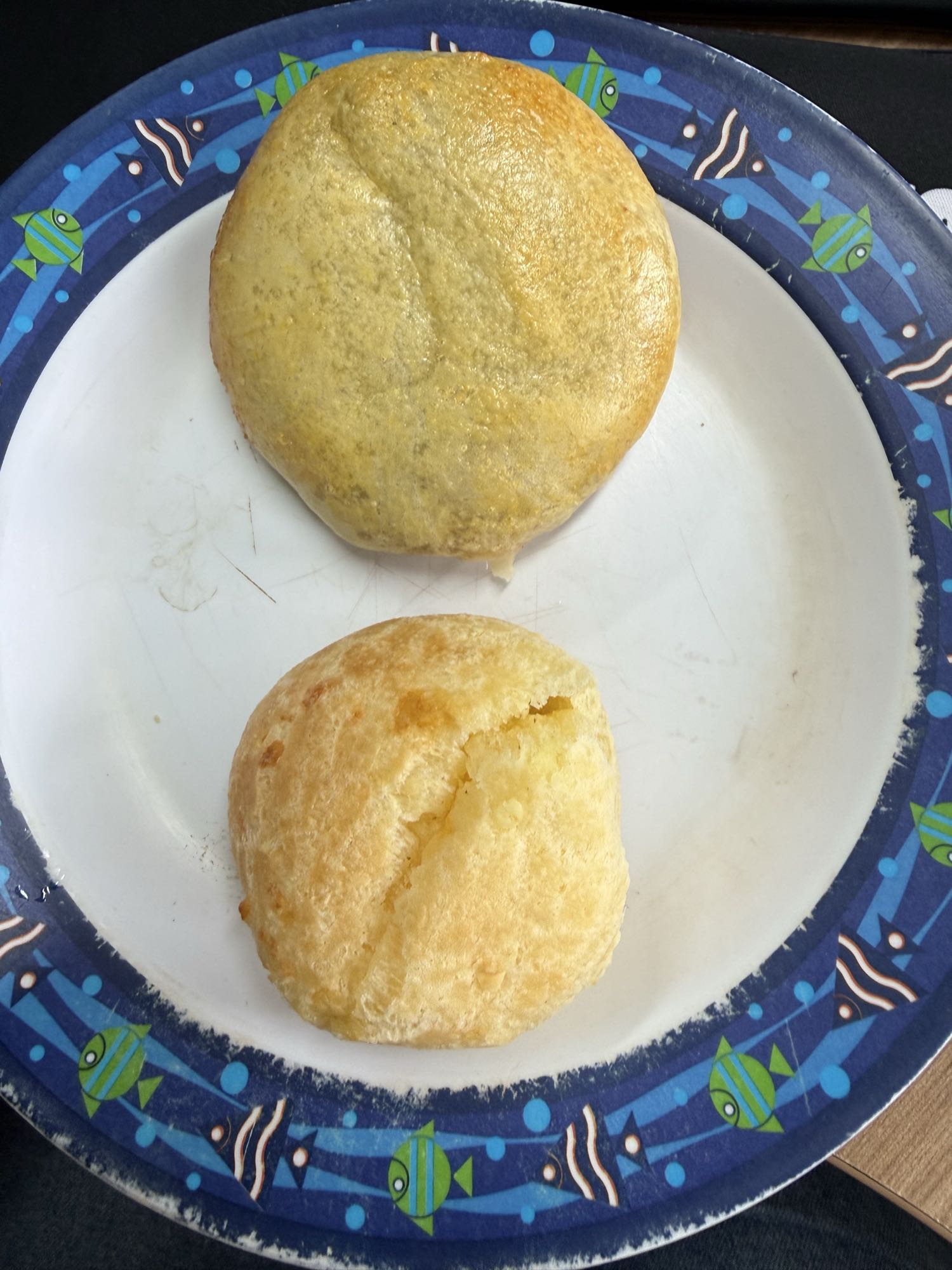 Pão francês e pão de queijo