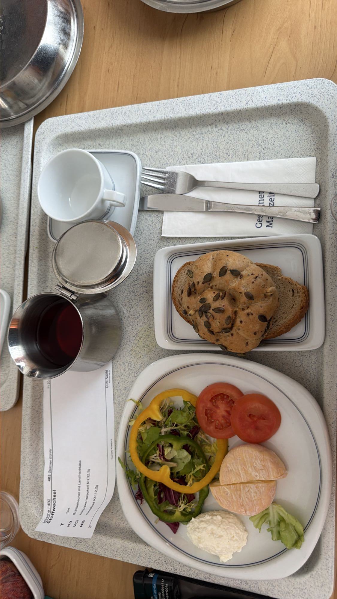 Gemüsebrötchen Teller