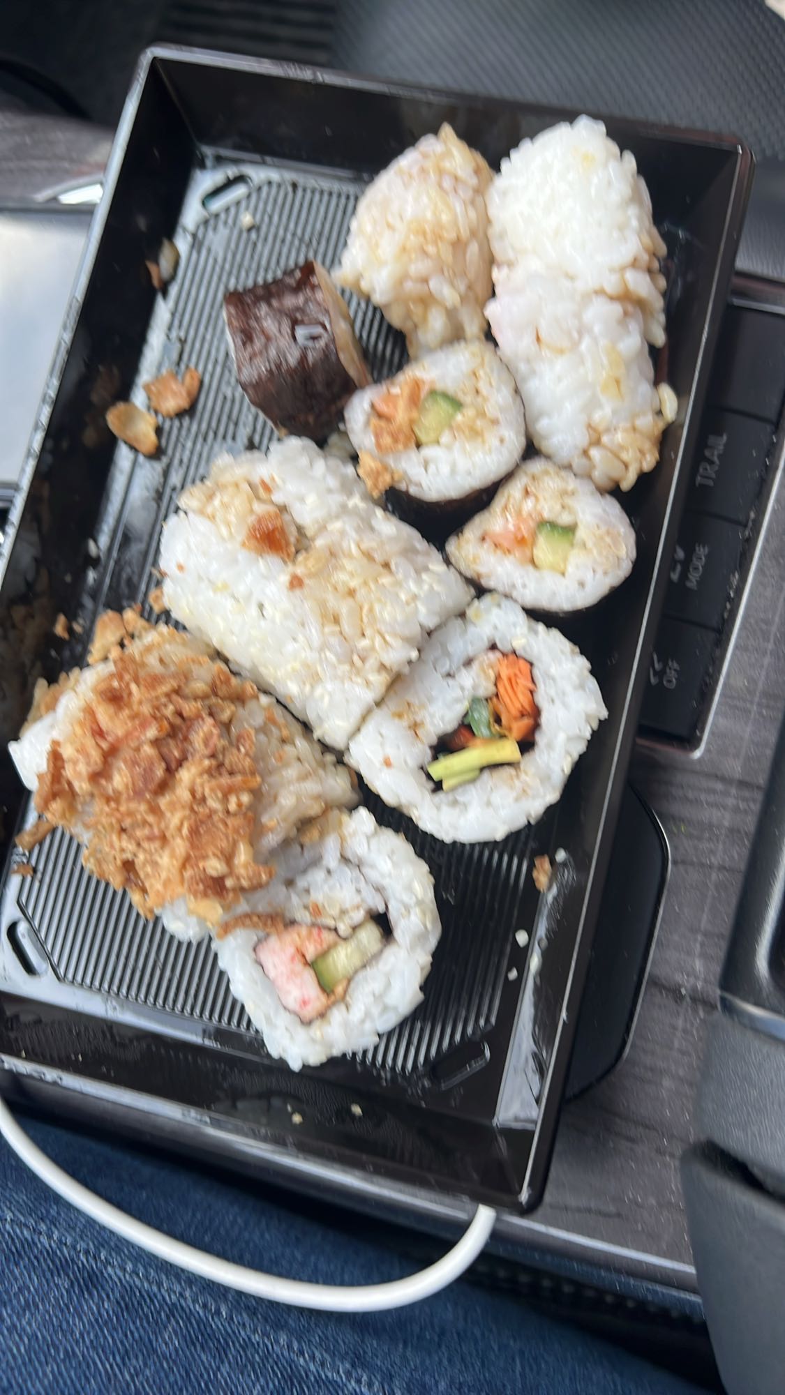 Sushi mixt la pachet