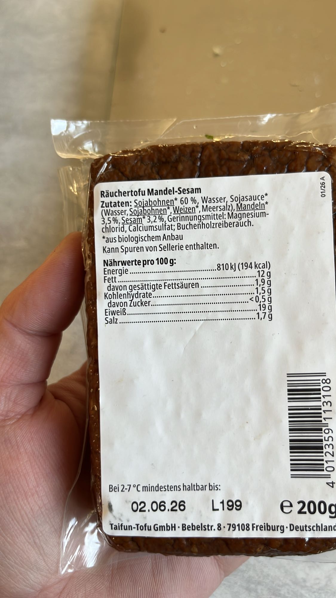 Räuchertofu Mandel-Sesam