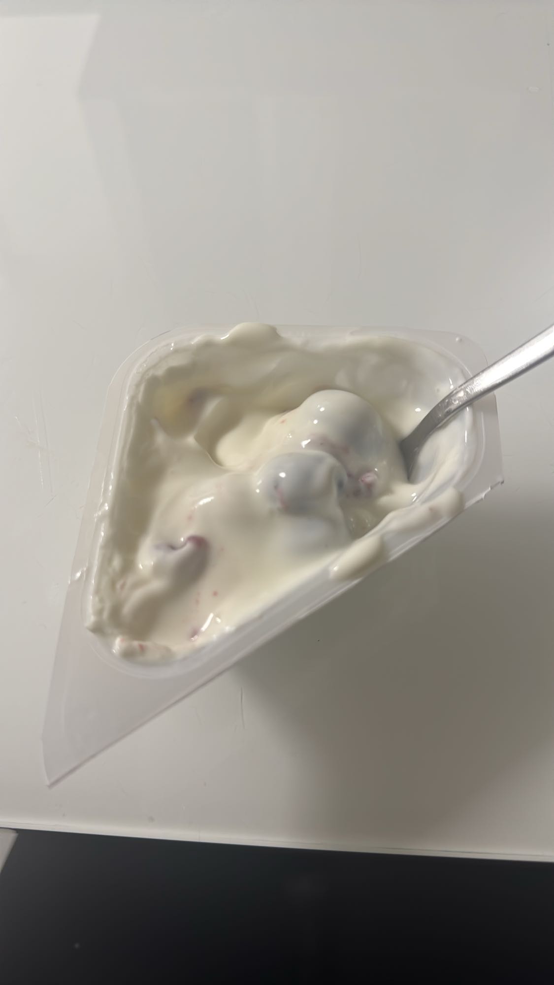 Yogurt mit Beeren