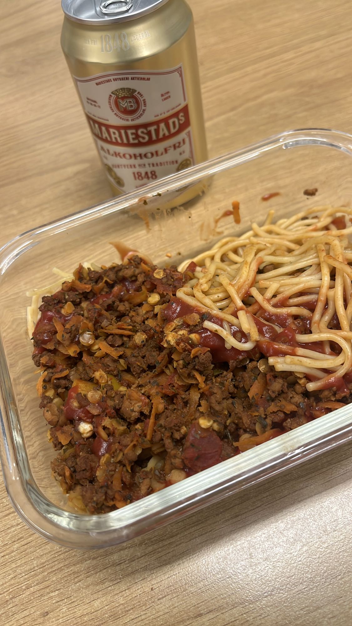 Spagetti med köttfärssås & öl