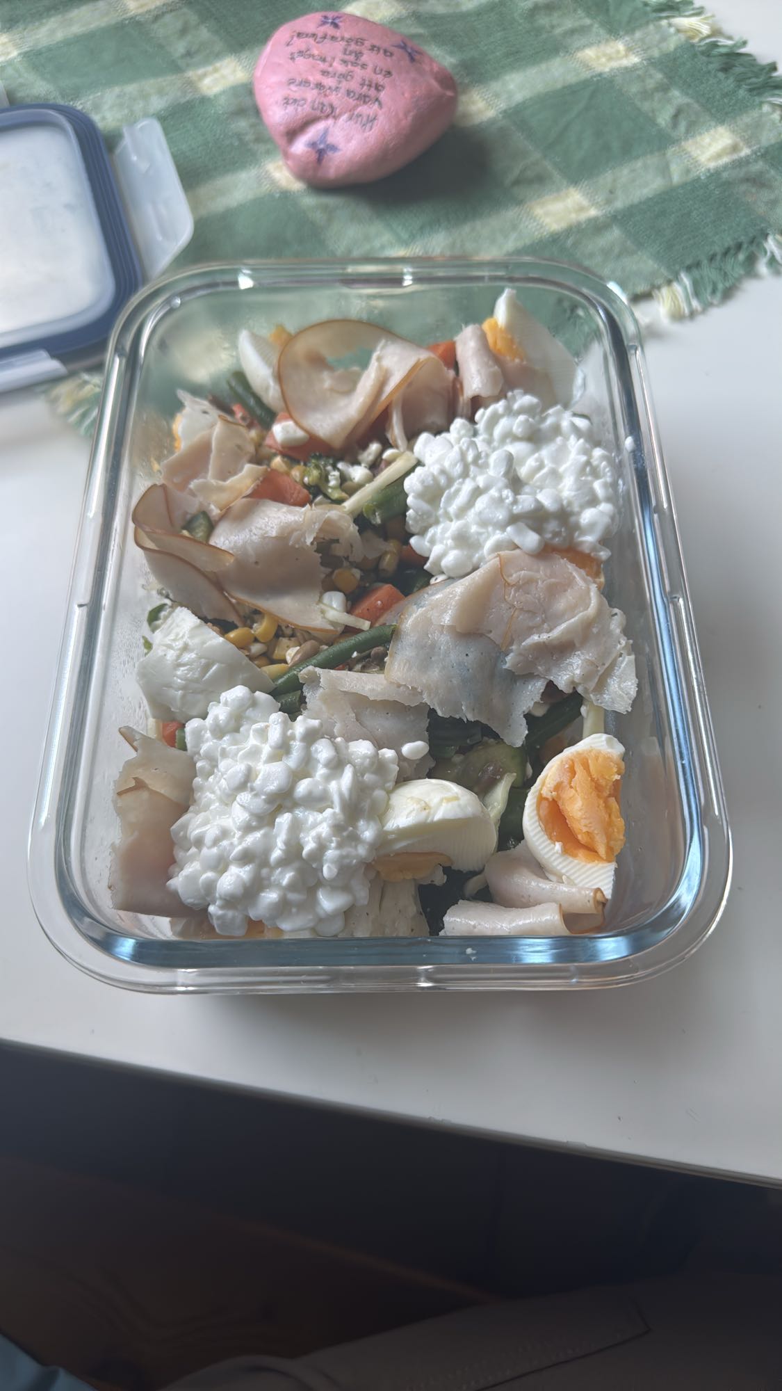 Kycklingsallad med keso