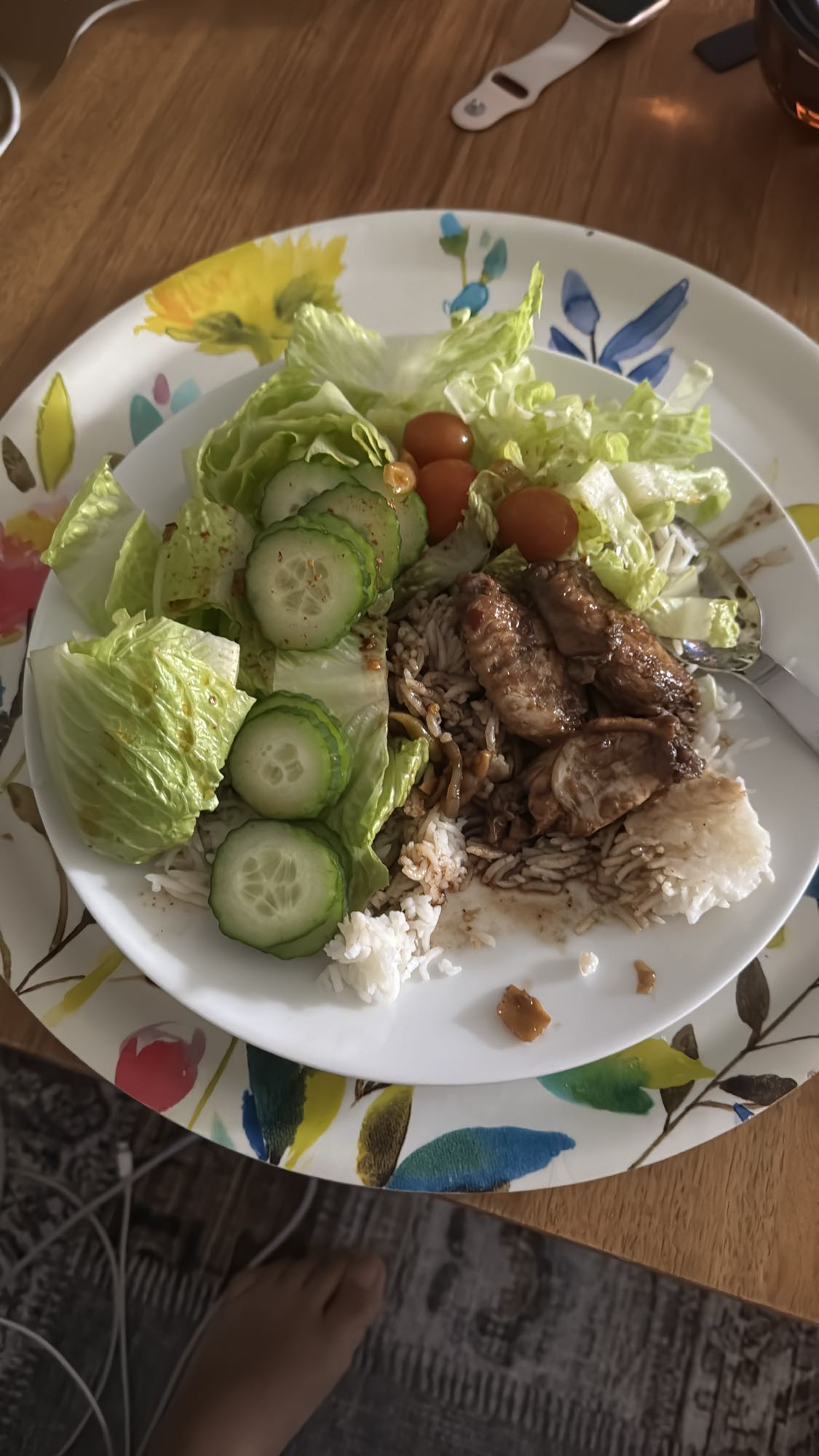 Kyckling med ris och sallad