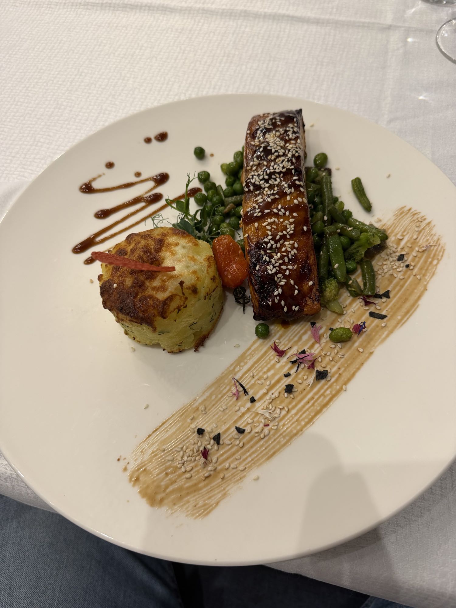 Saumon, légumes et gratin