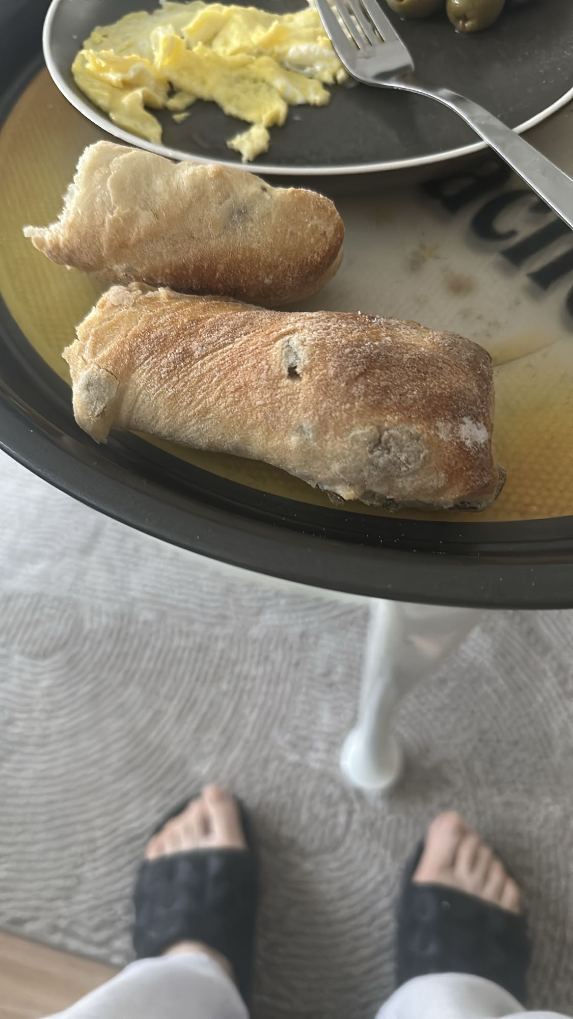 Zeytinli kahvaltı tabağı