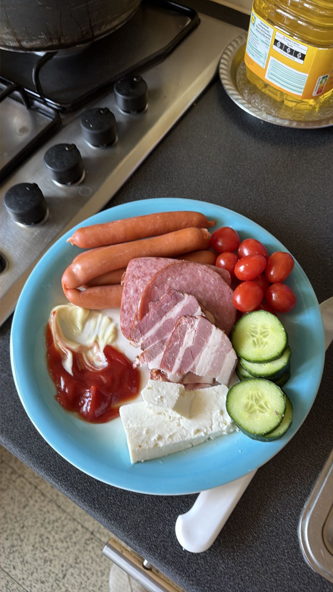 Assiette mixte petit-déjeuner