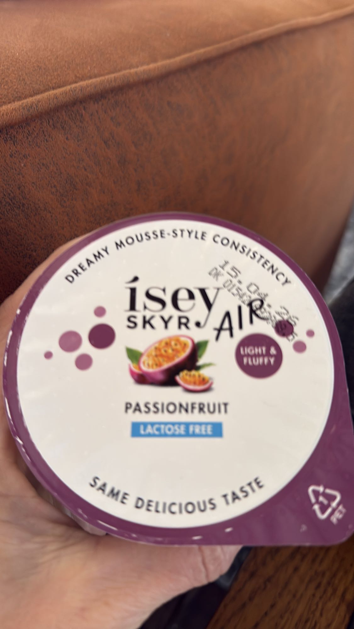 Skyr passievrucht luchtig