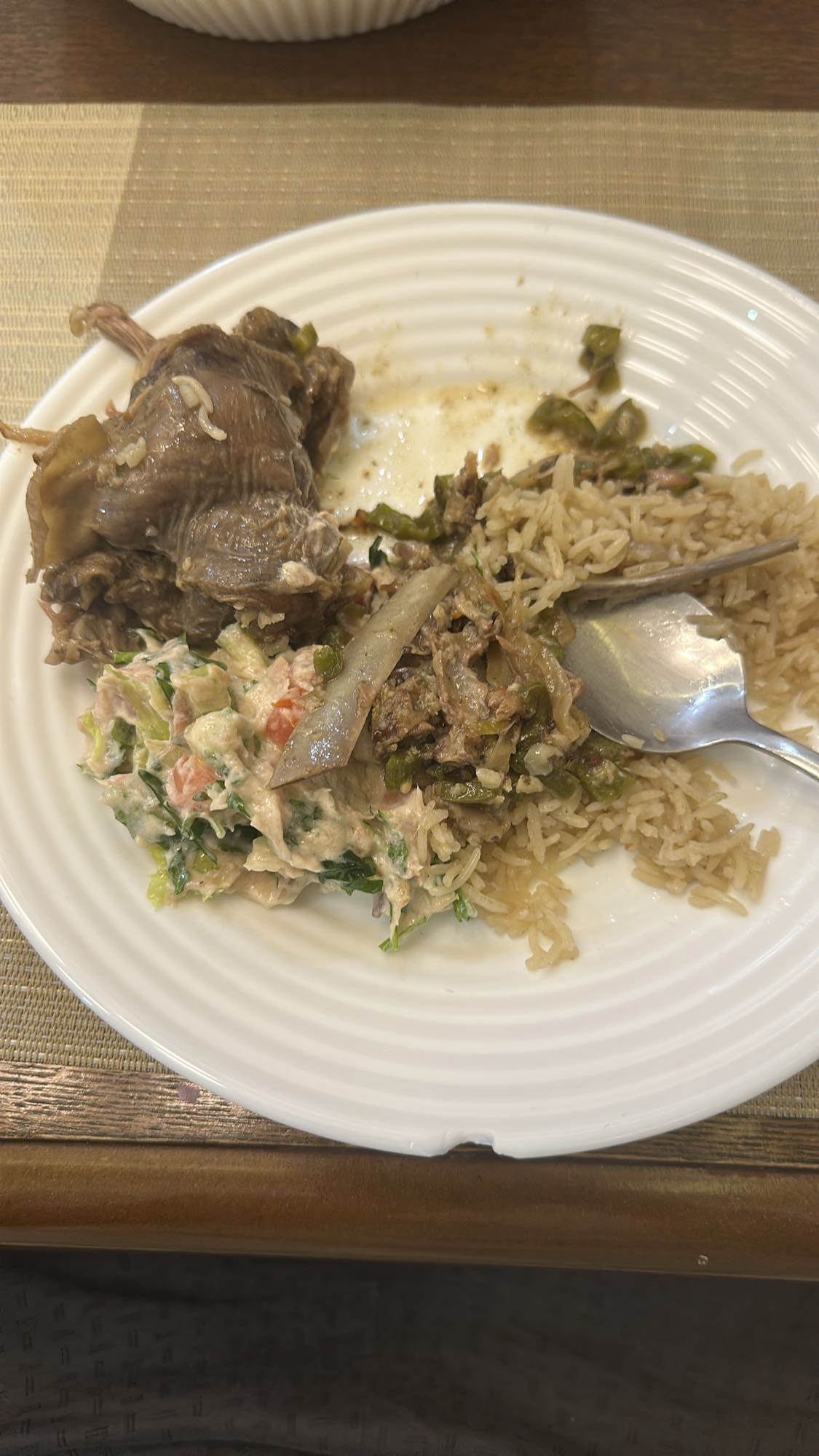 Rice with lamb and salad