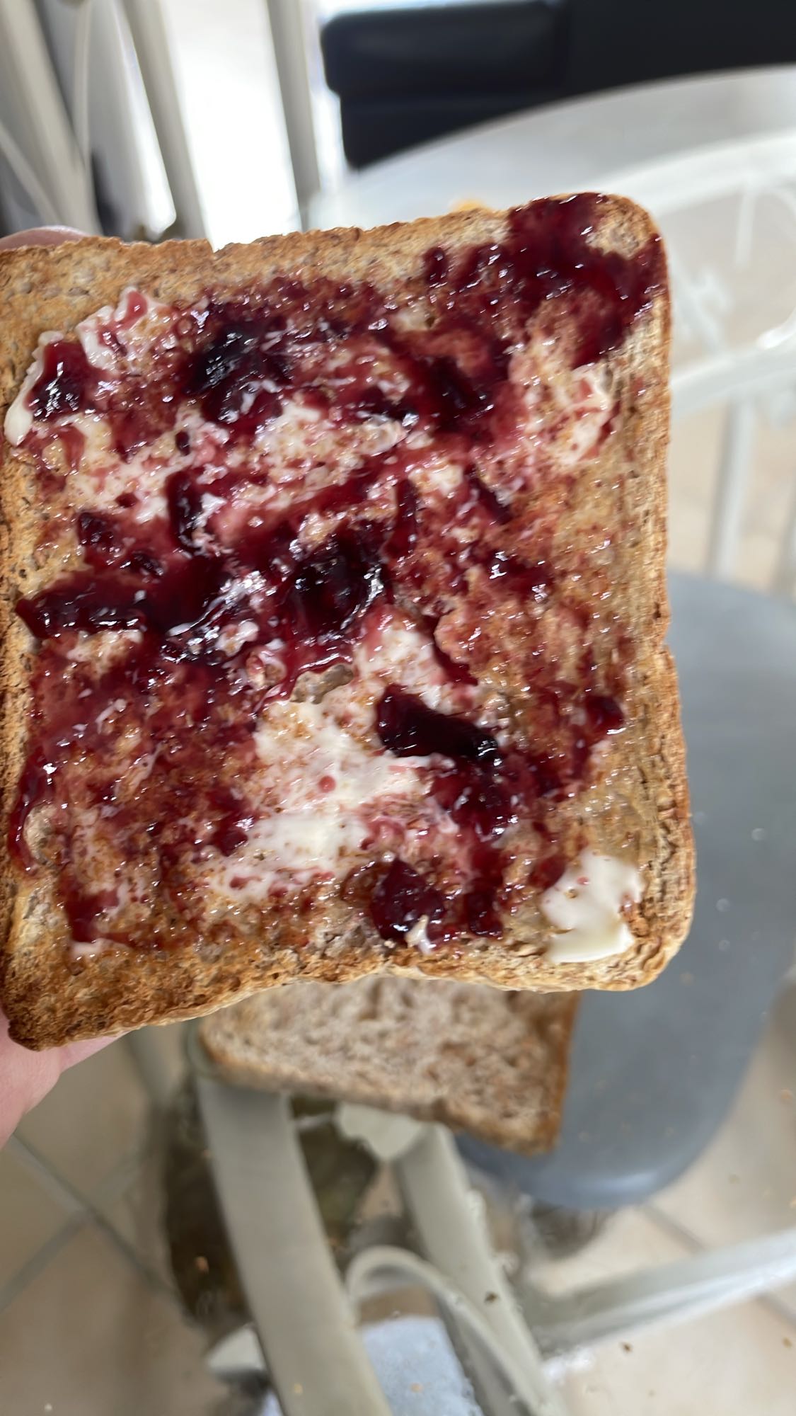 Tartine confiture beurre