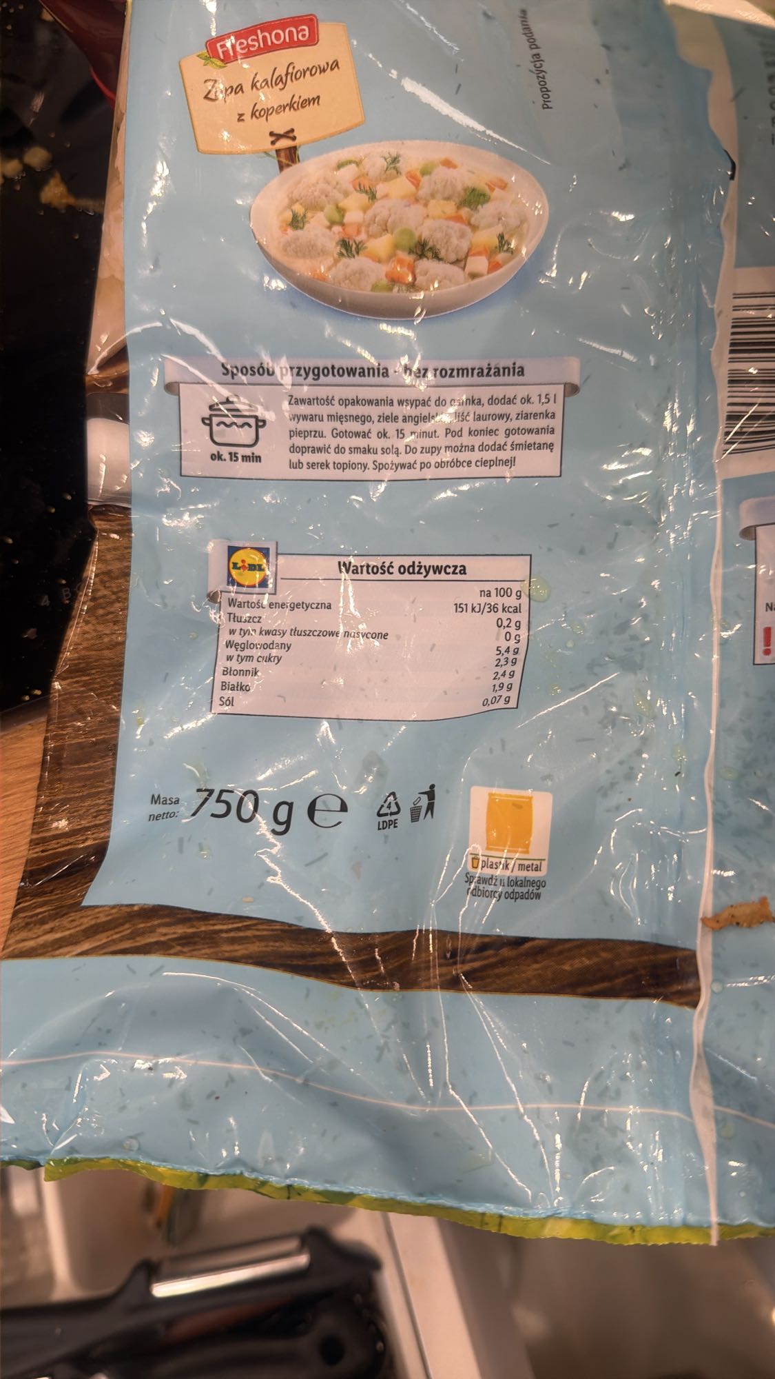 Zupa kalafiorowa z koperkiem