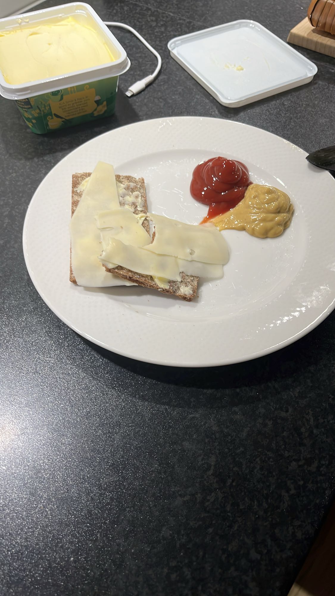 Knäckebröd med pålägg