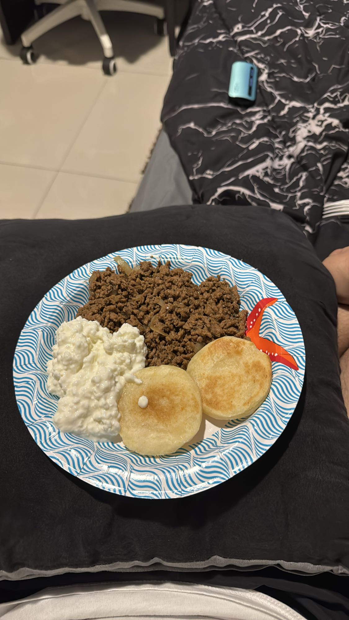 carne molida con pan y requesón