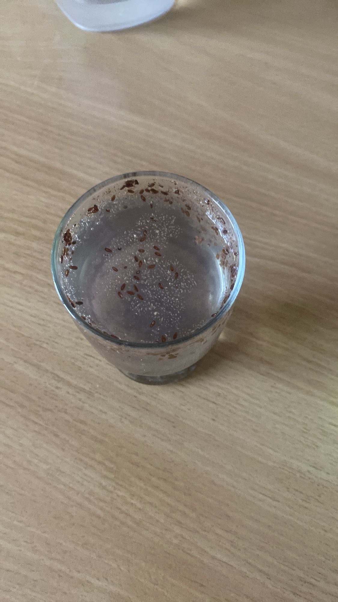 woda z siemieniem lnianym