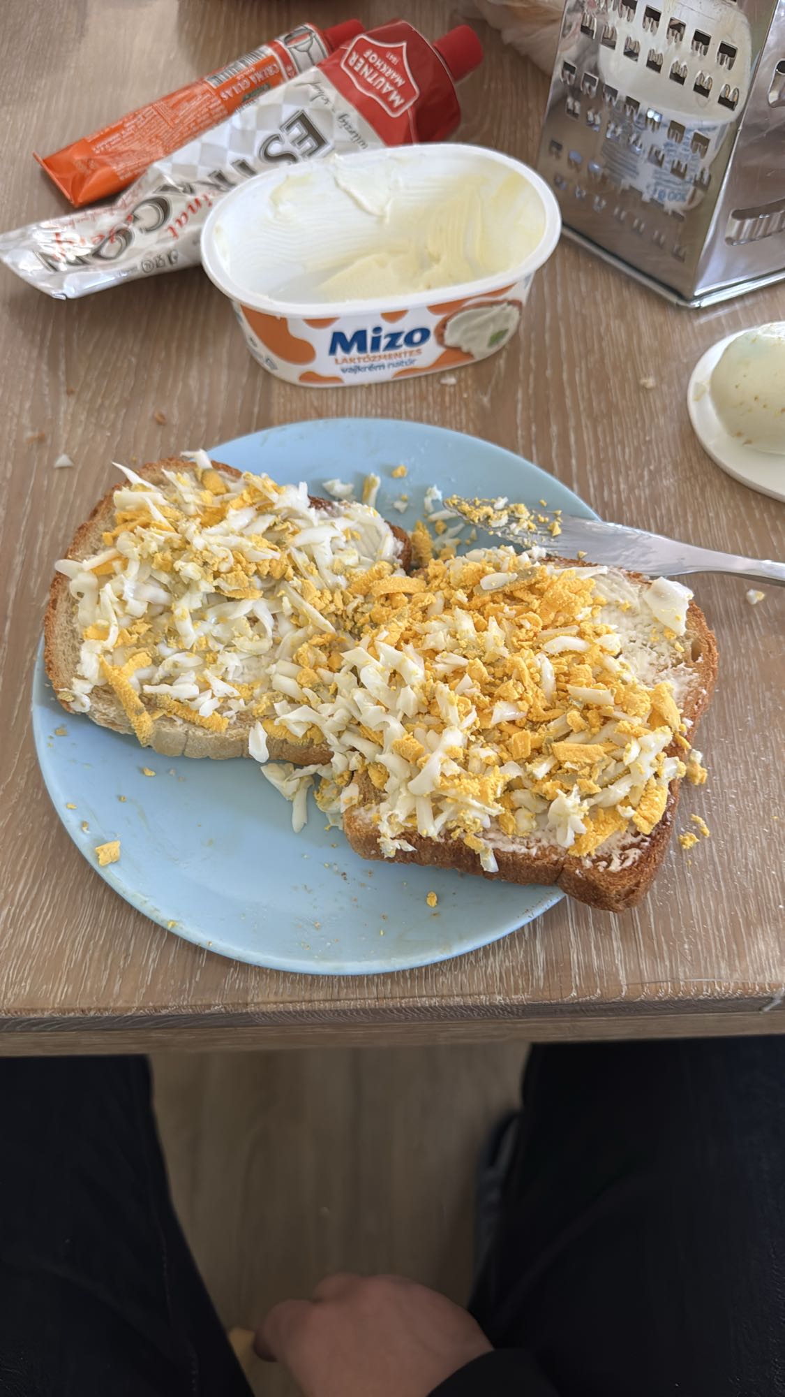 Egg toast with spread