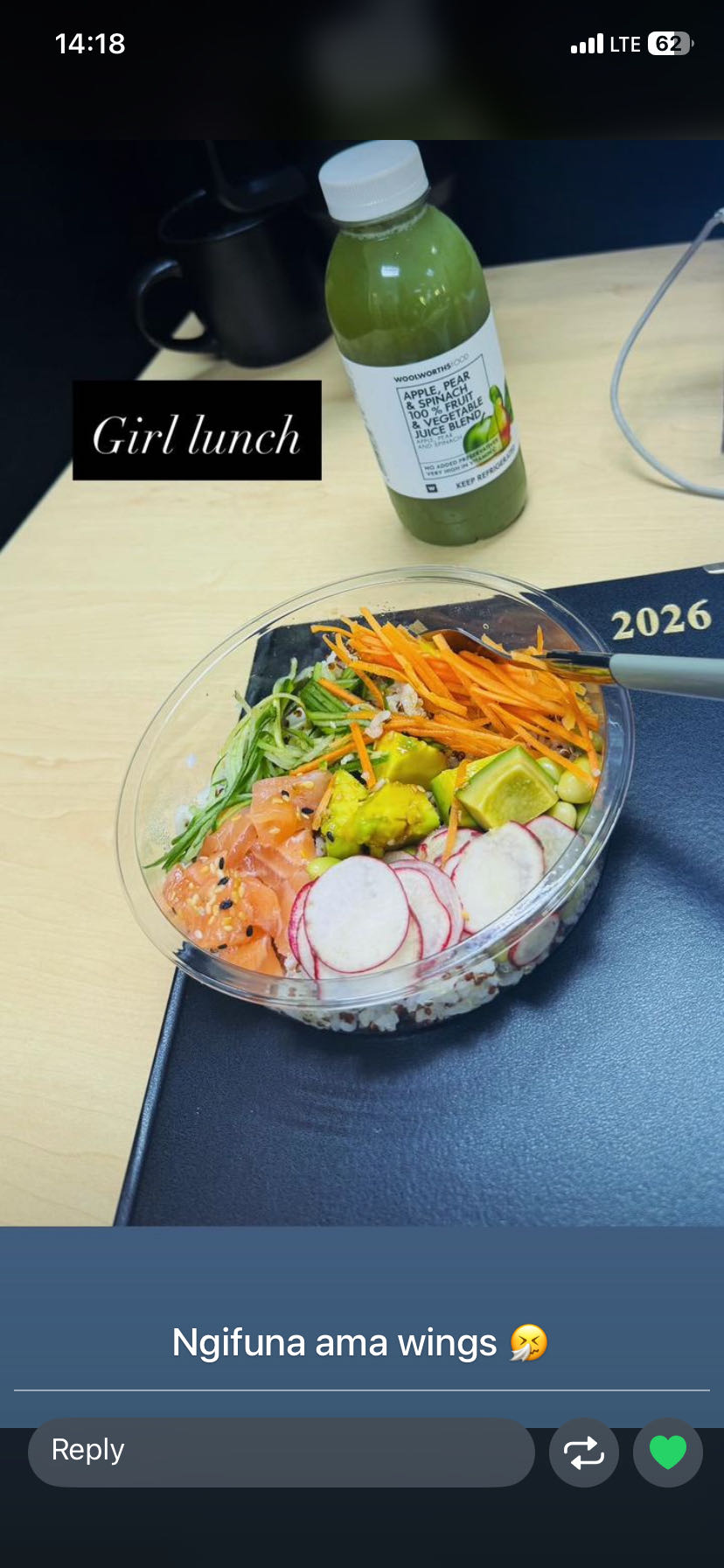 Salmon poke bowl & juice