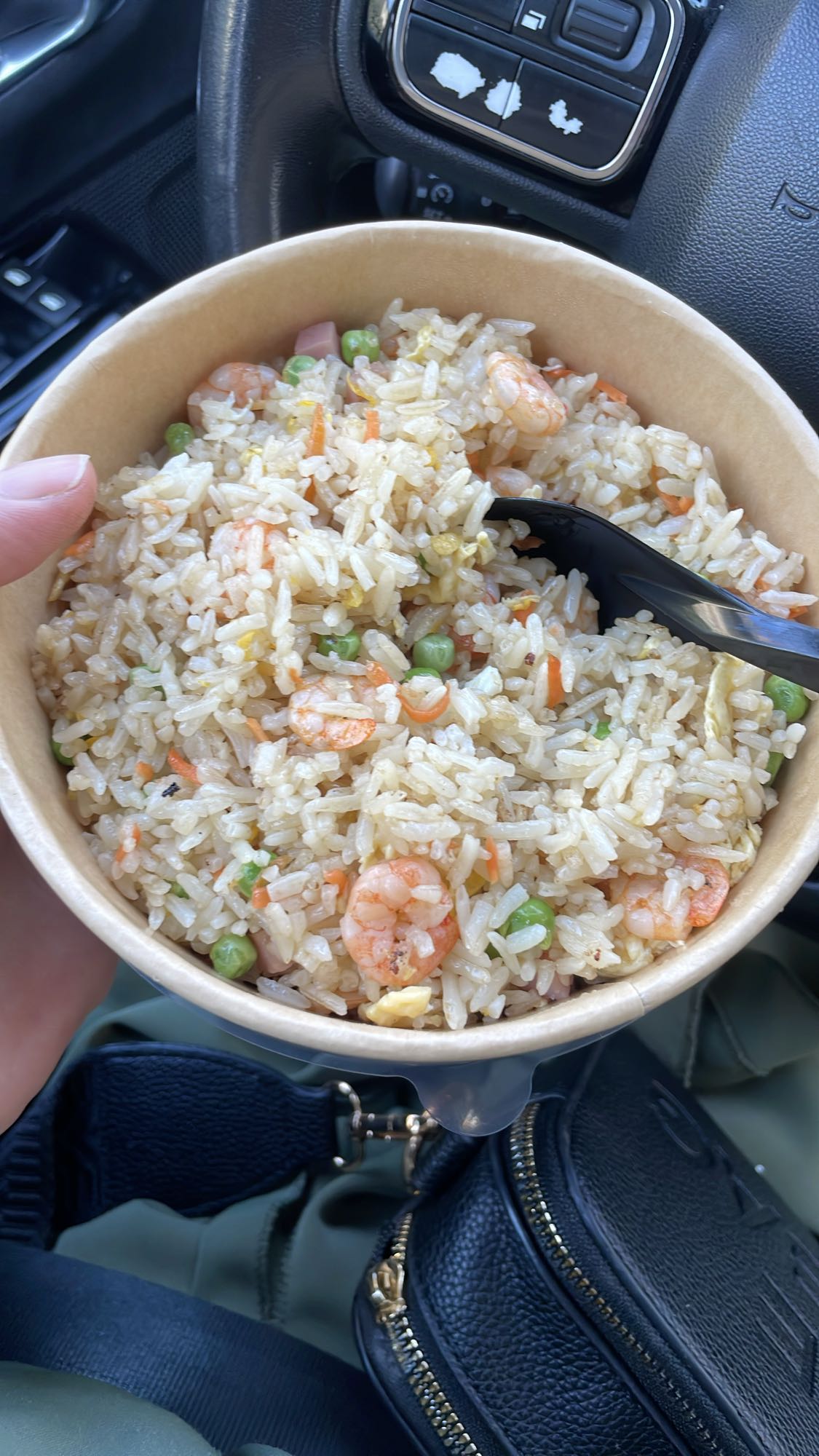 Riz sauté aux crevettes
