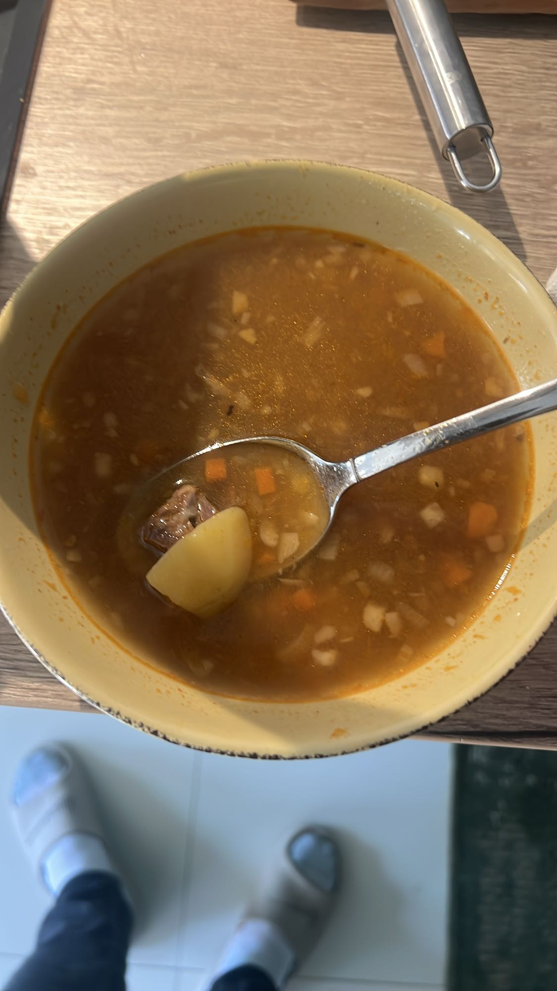 Supă de vită cu legume