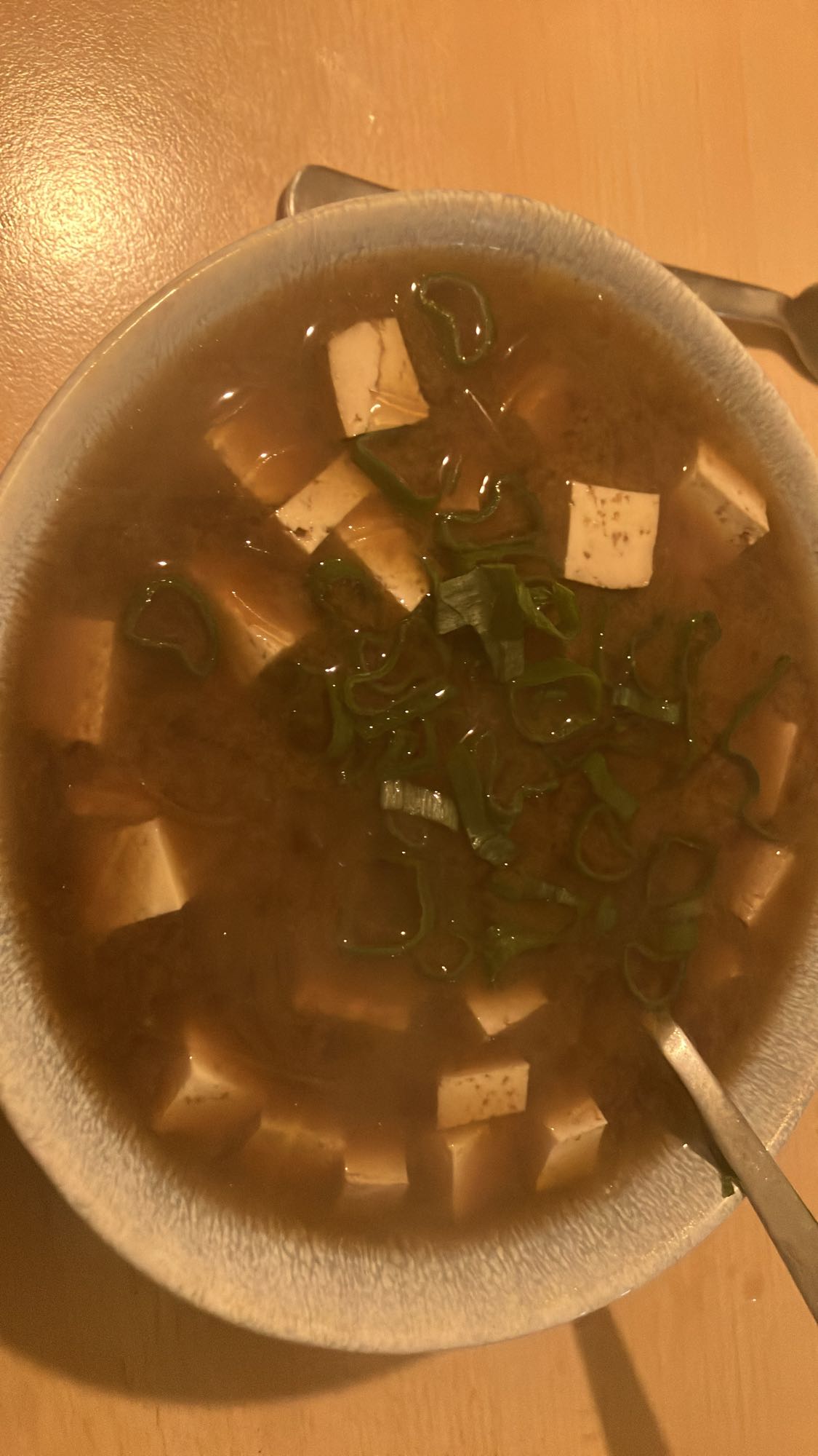 Sopa de missô com tofu