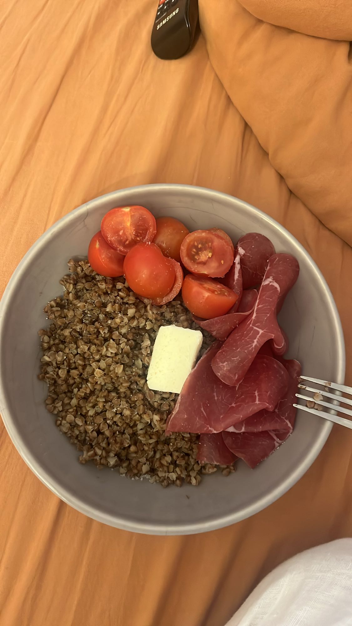 Гречка з яловичиною та овочами