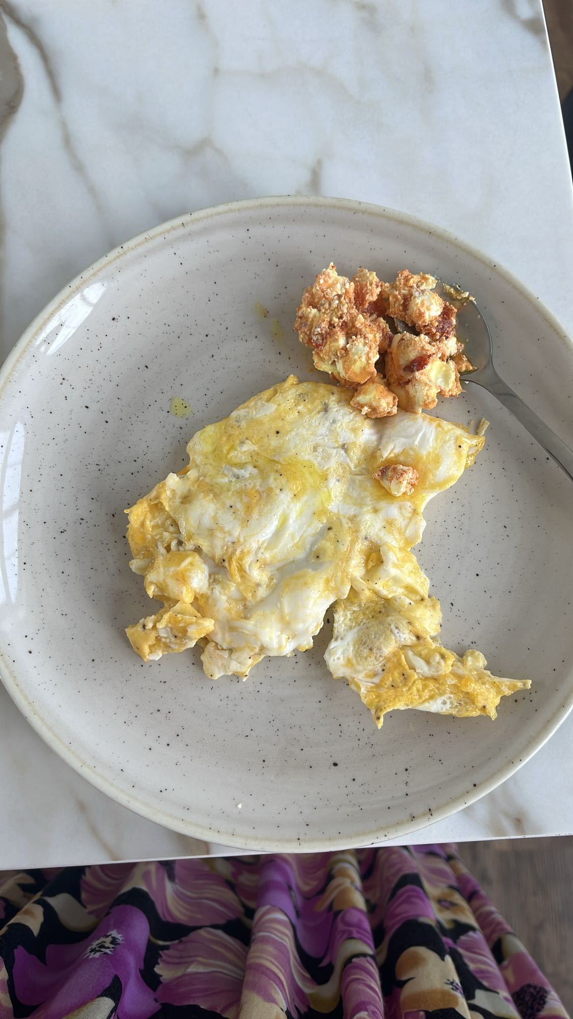 Eggs with cottage cheese