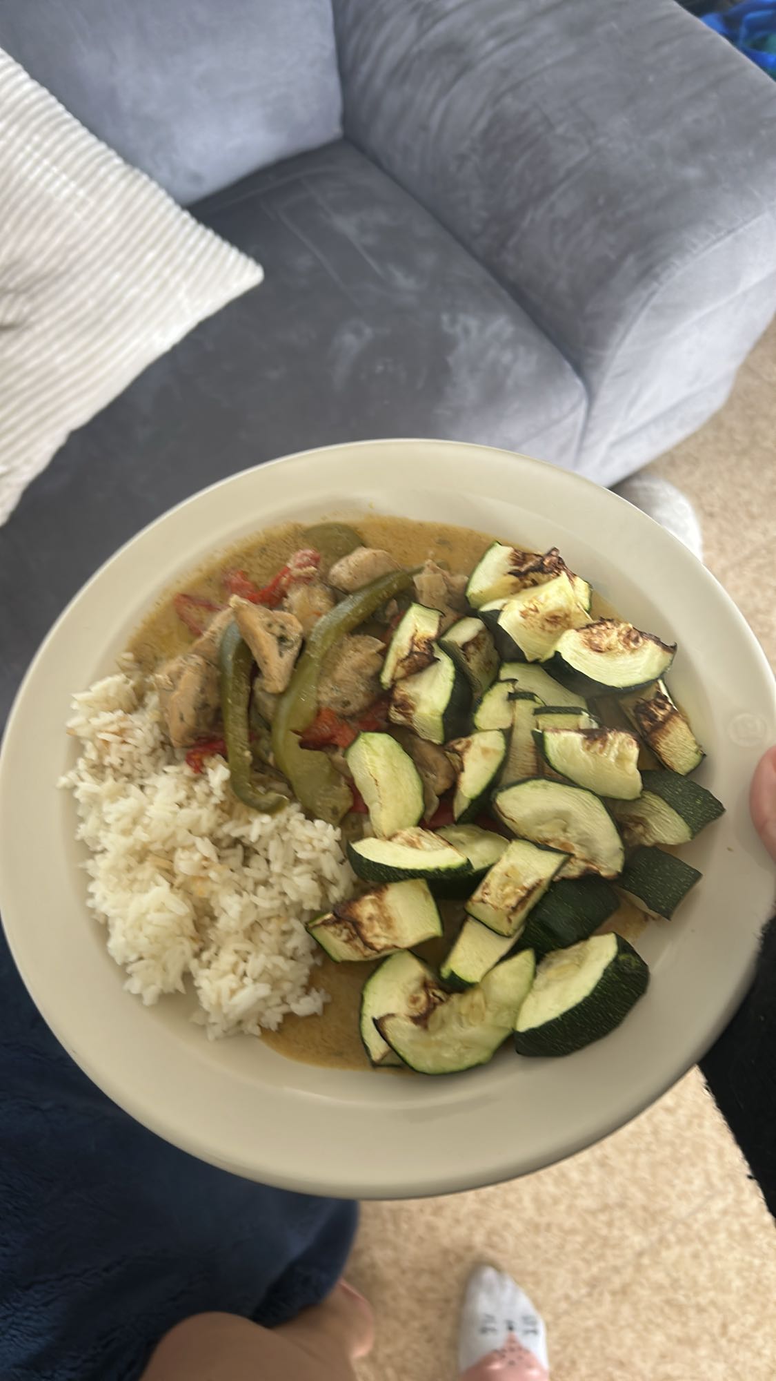 Poulet curry, riz, courgettes