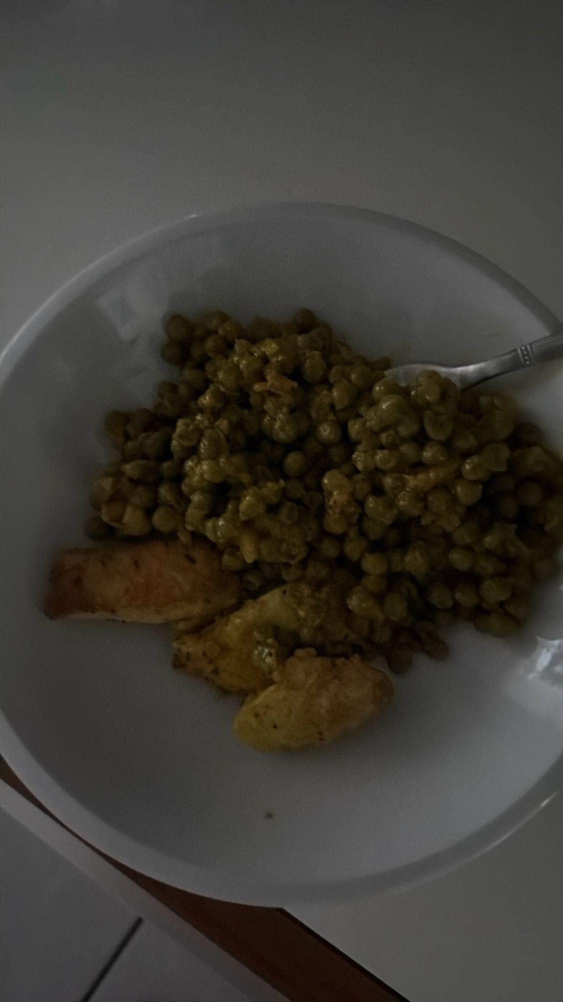 Kip met erwten
