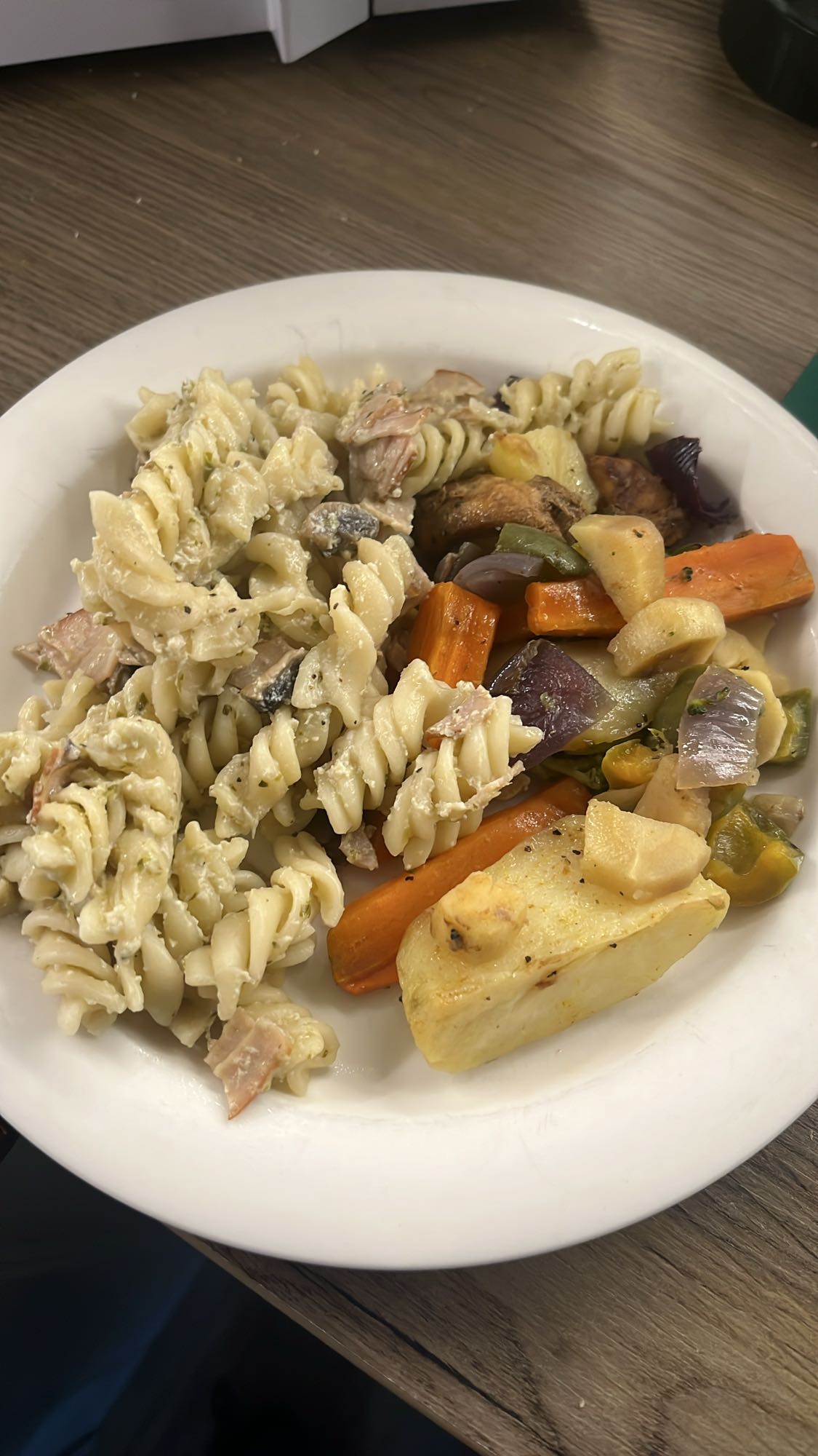 Pasta med grönsaker