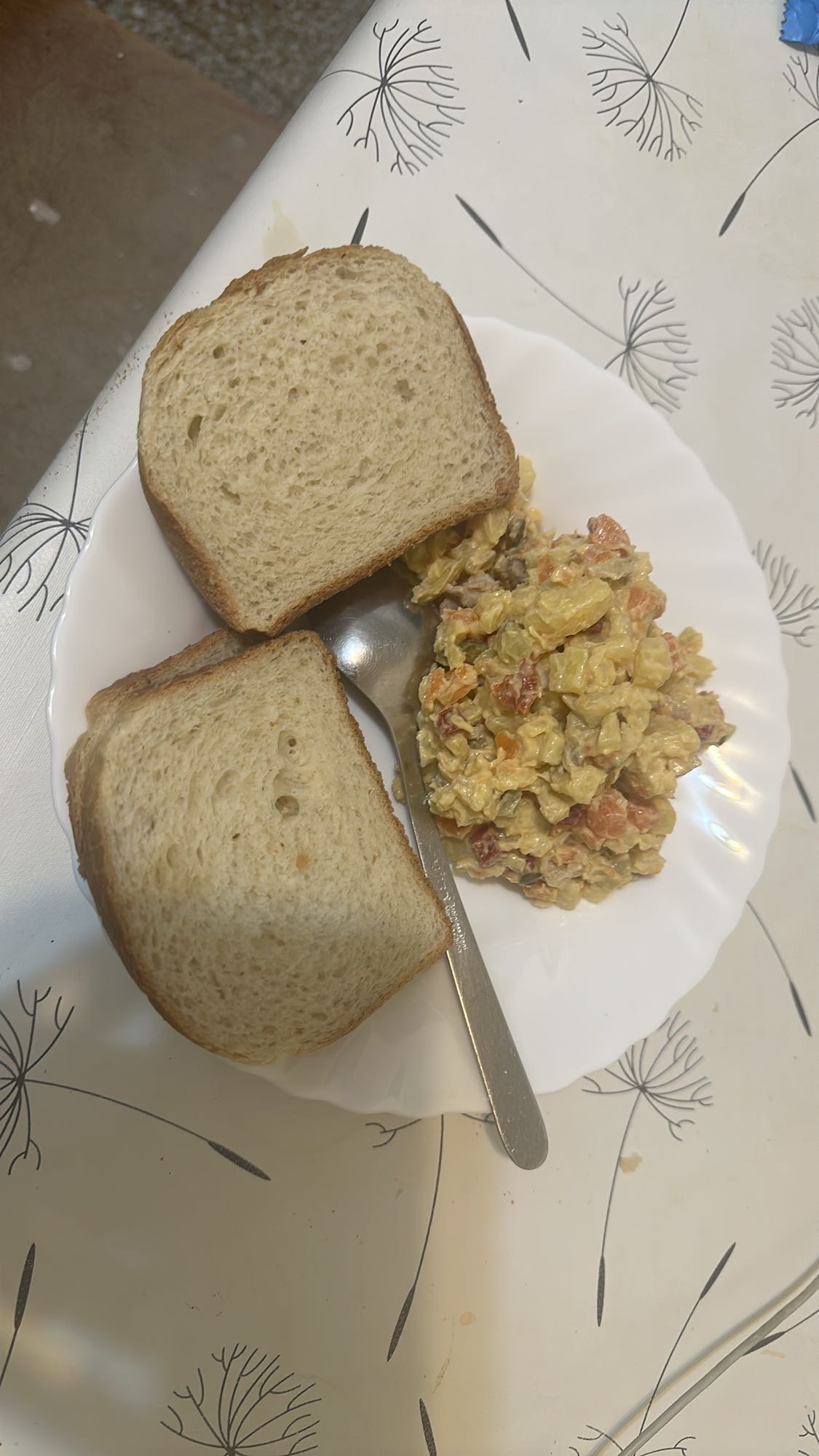 Bread with veggie salad