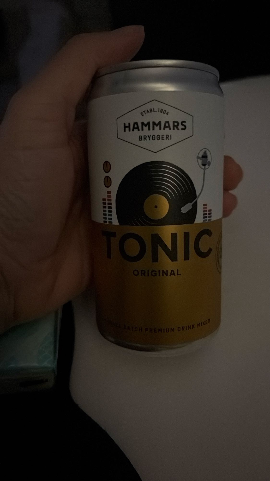 Tonicvatten burk