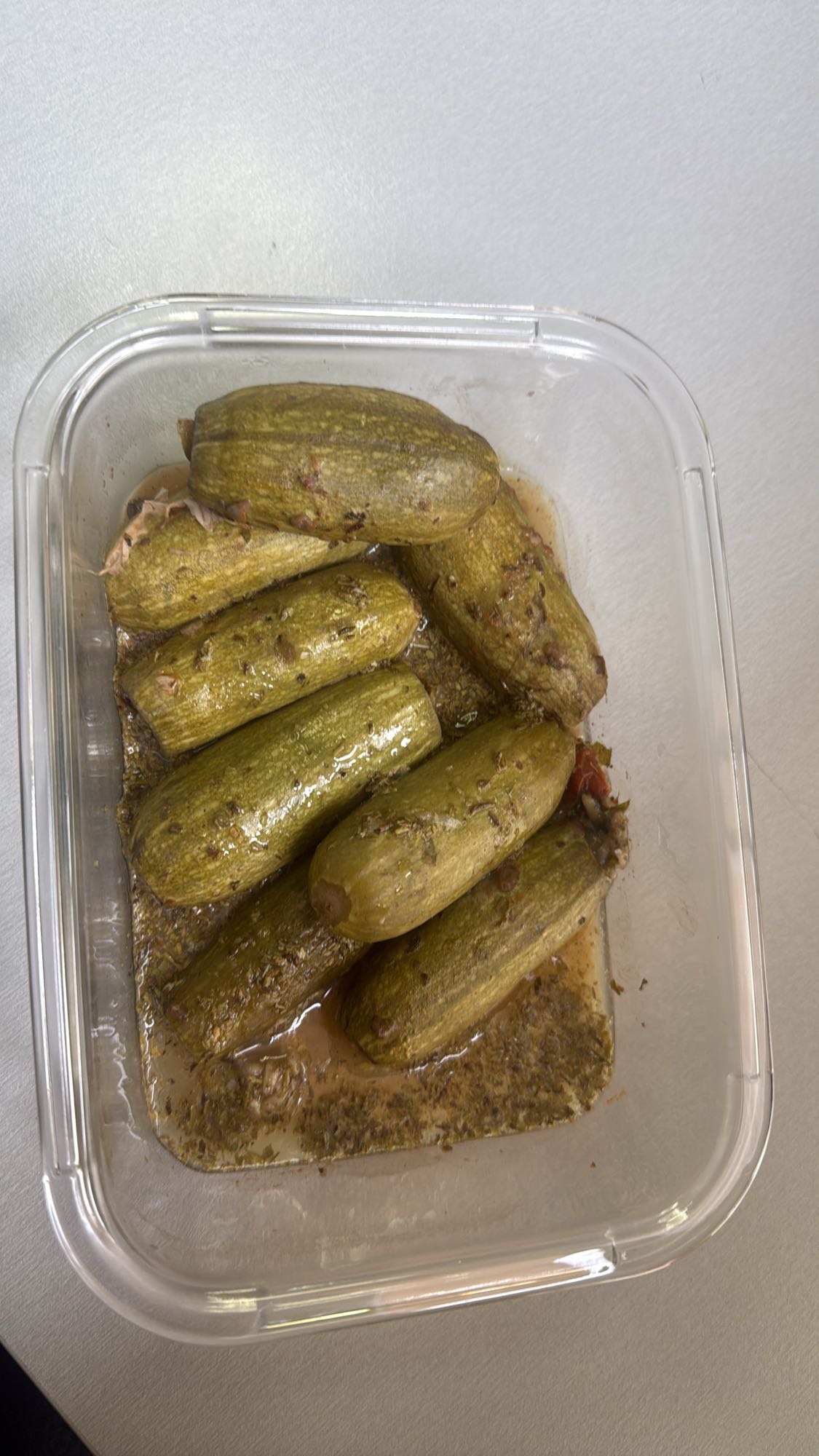 Stuffed zucchini