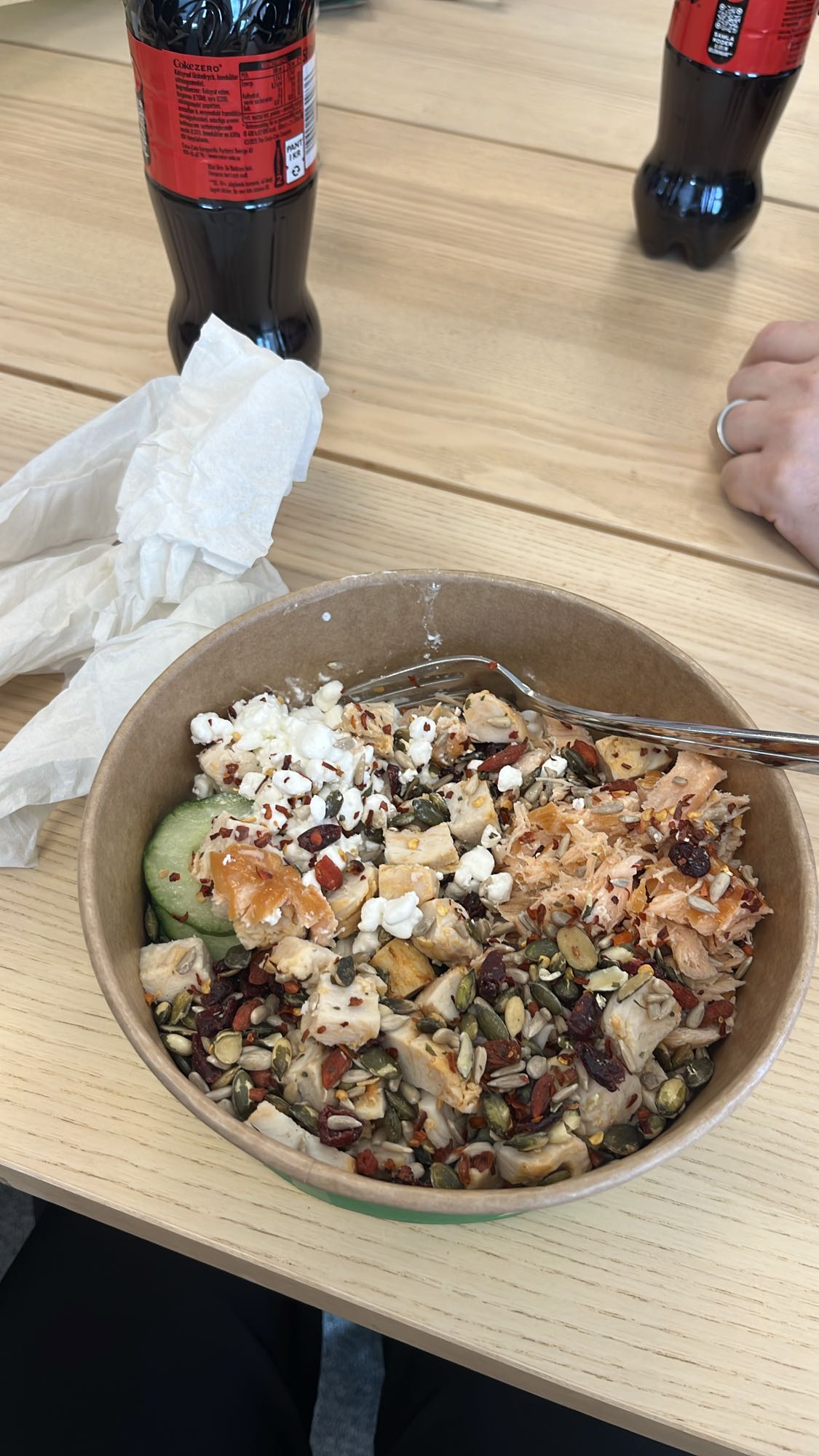 Kyckling- och lax-bowl