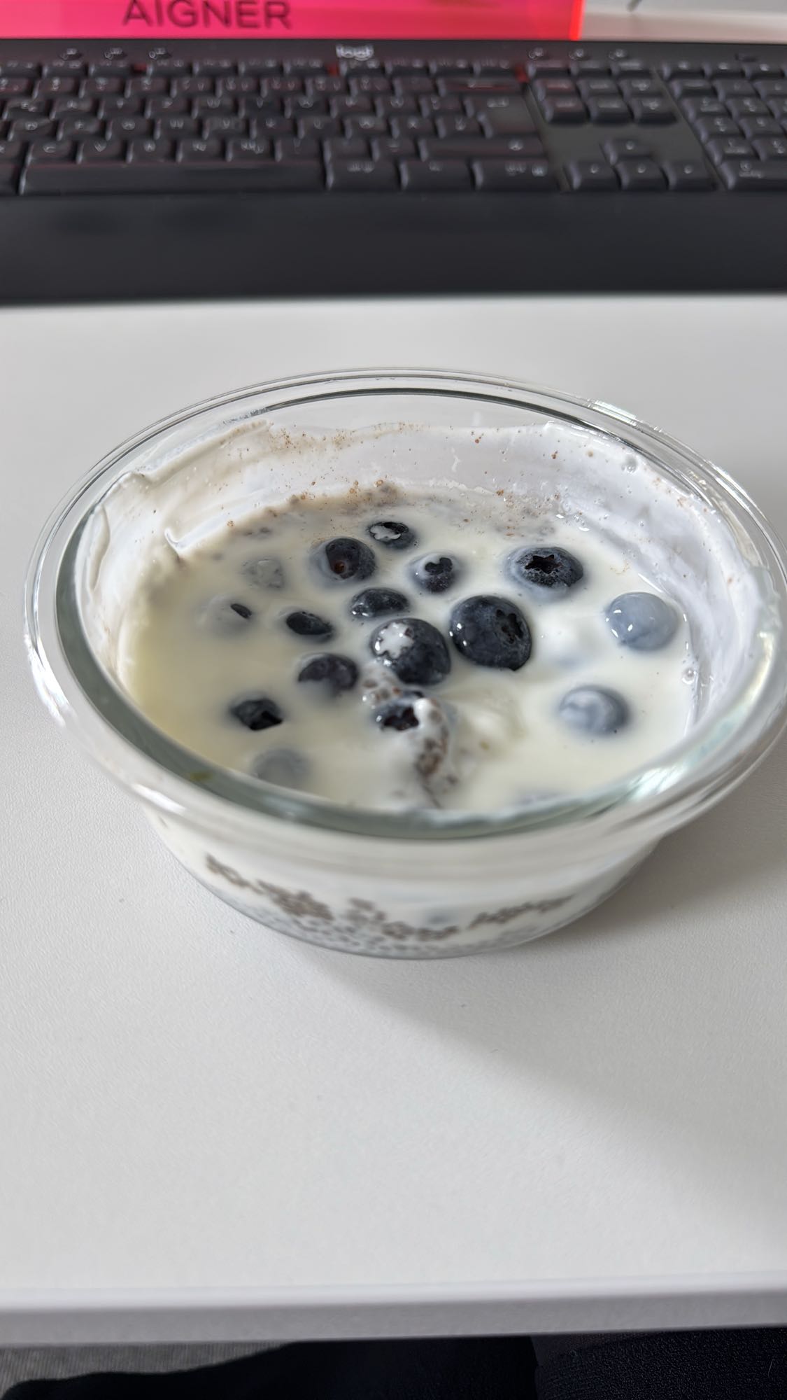 Joghurt mit Heidelbeeren