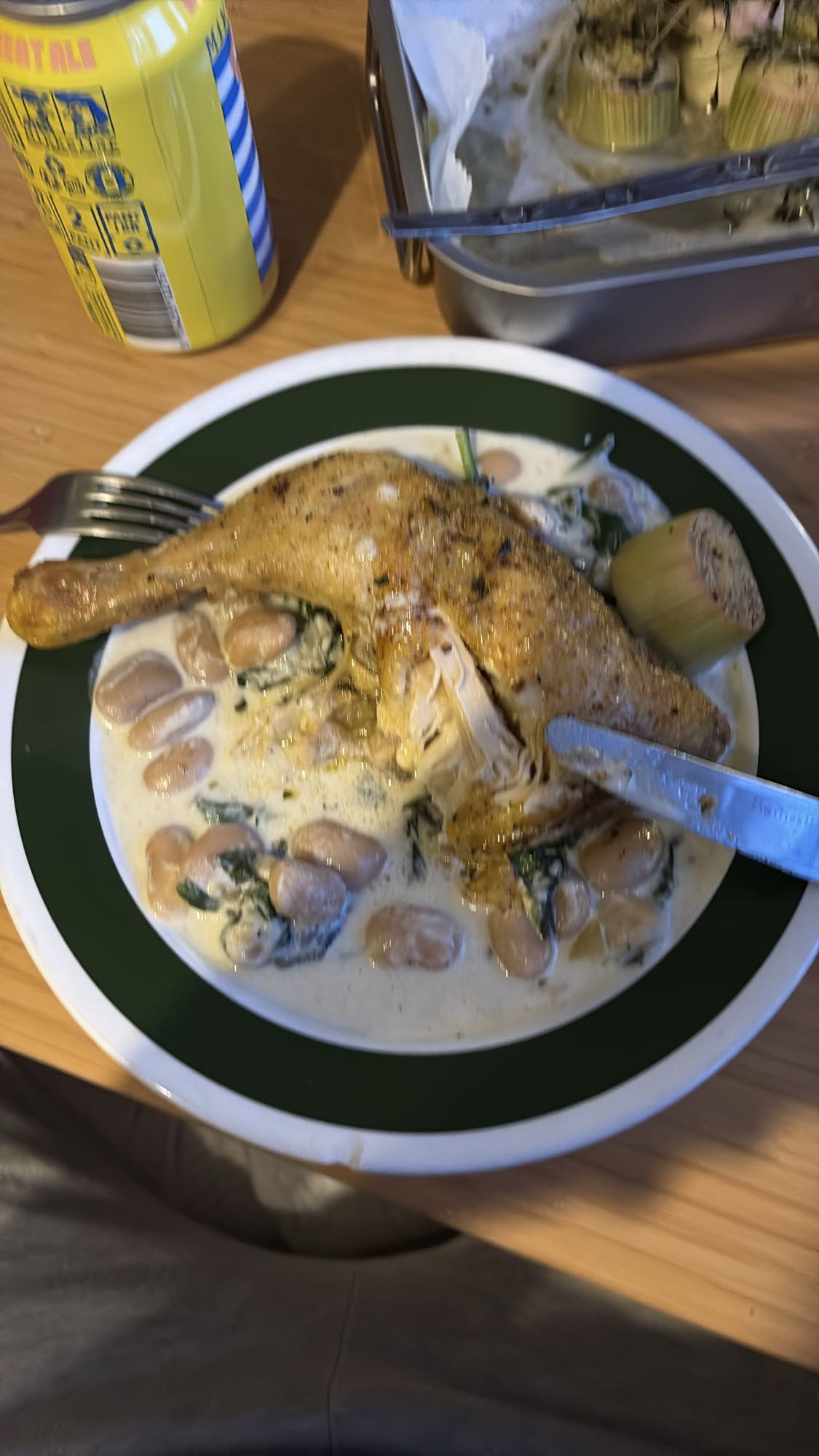 Kyckling med bönor i gräddsås