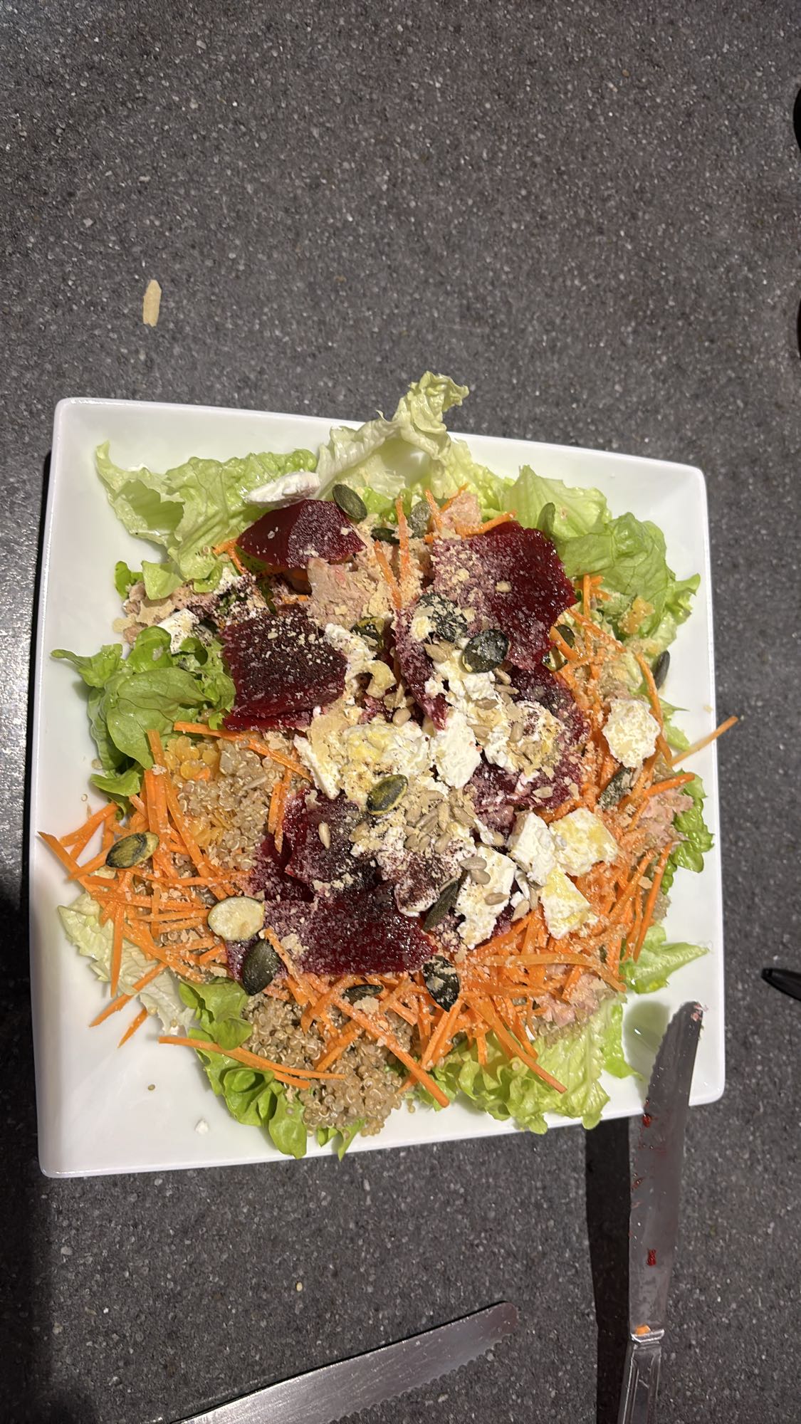 Salade quinoa betterave