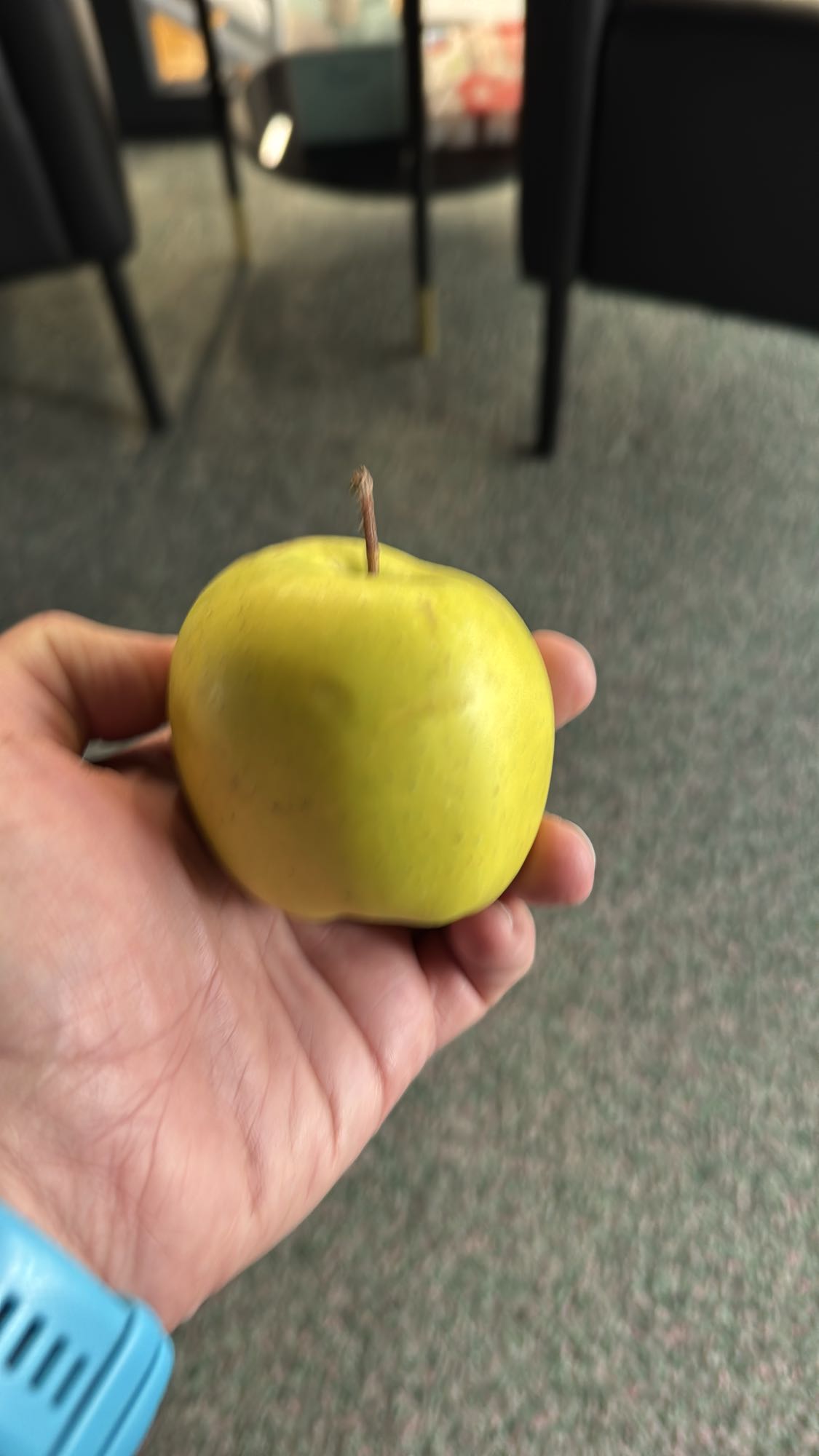 Yellow apple snack