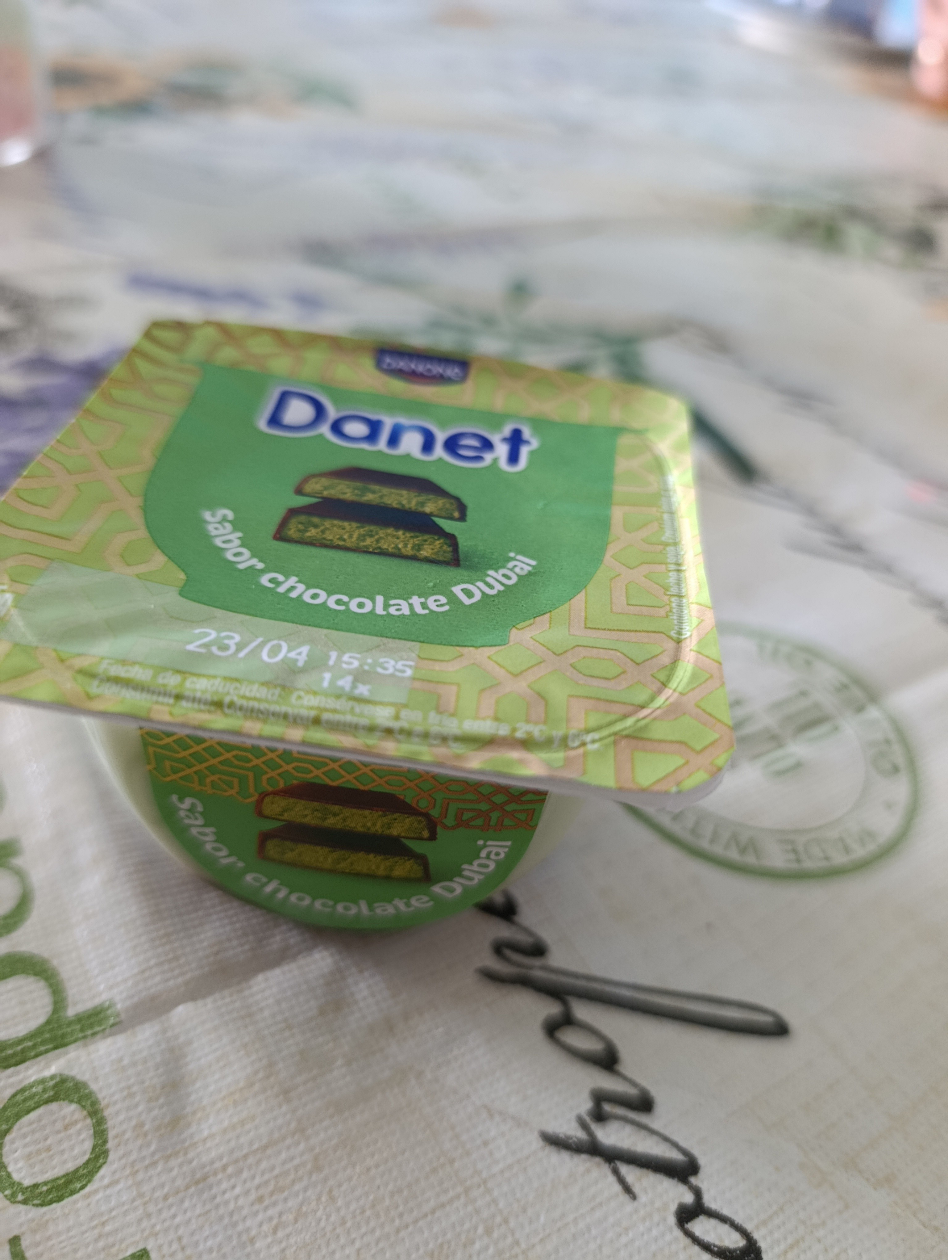 Danet chocolate Dubái