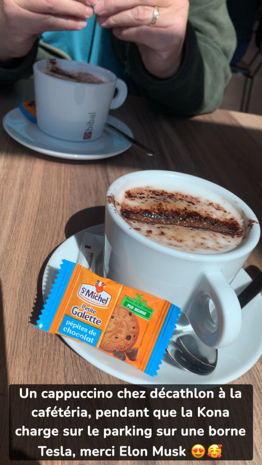 Cappuccino et biscuit