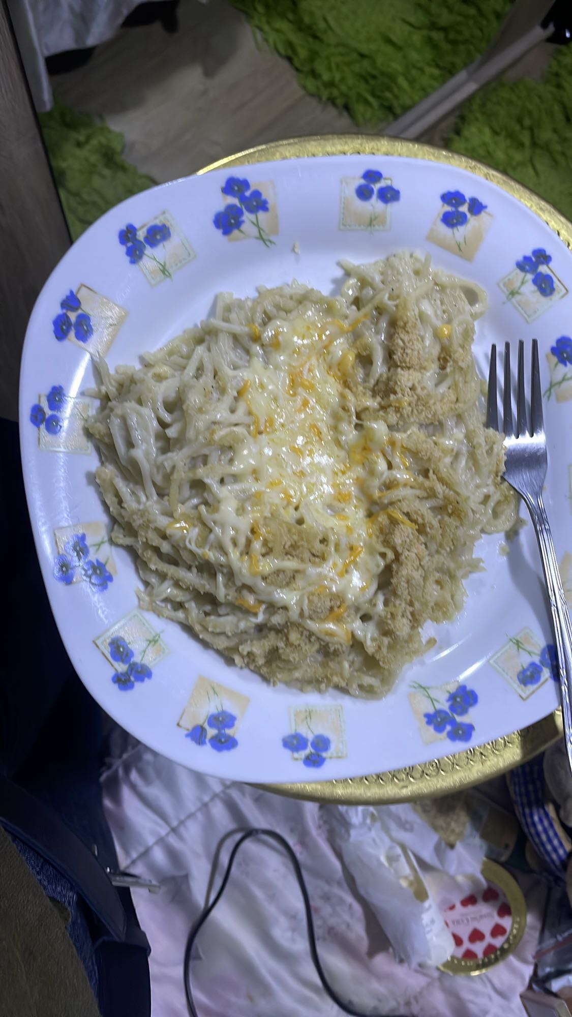Cheesy pasta bake
