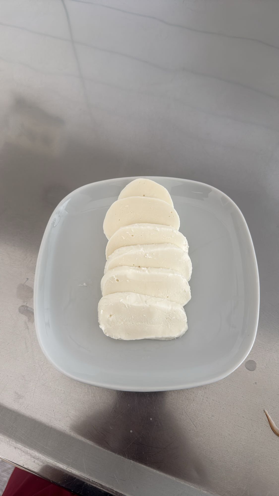 Skivad mozzarella