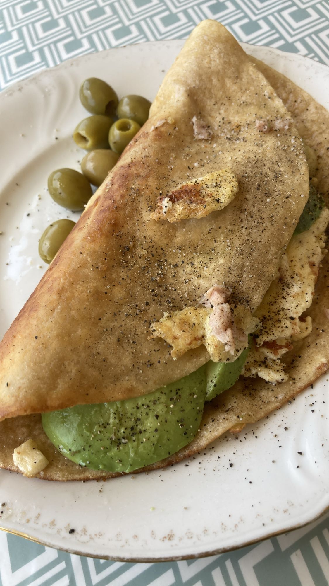 Omelett med avokado